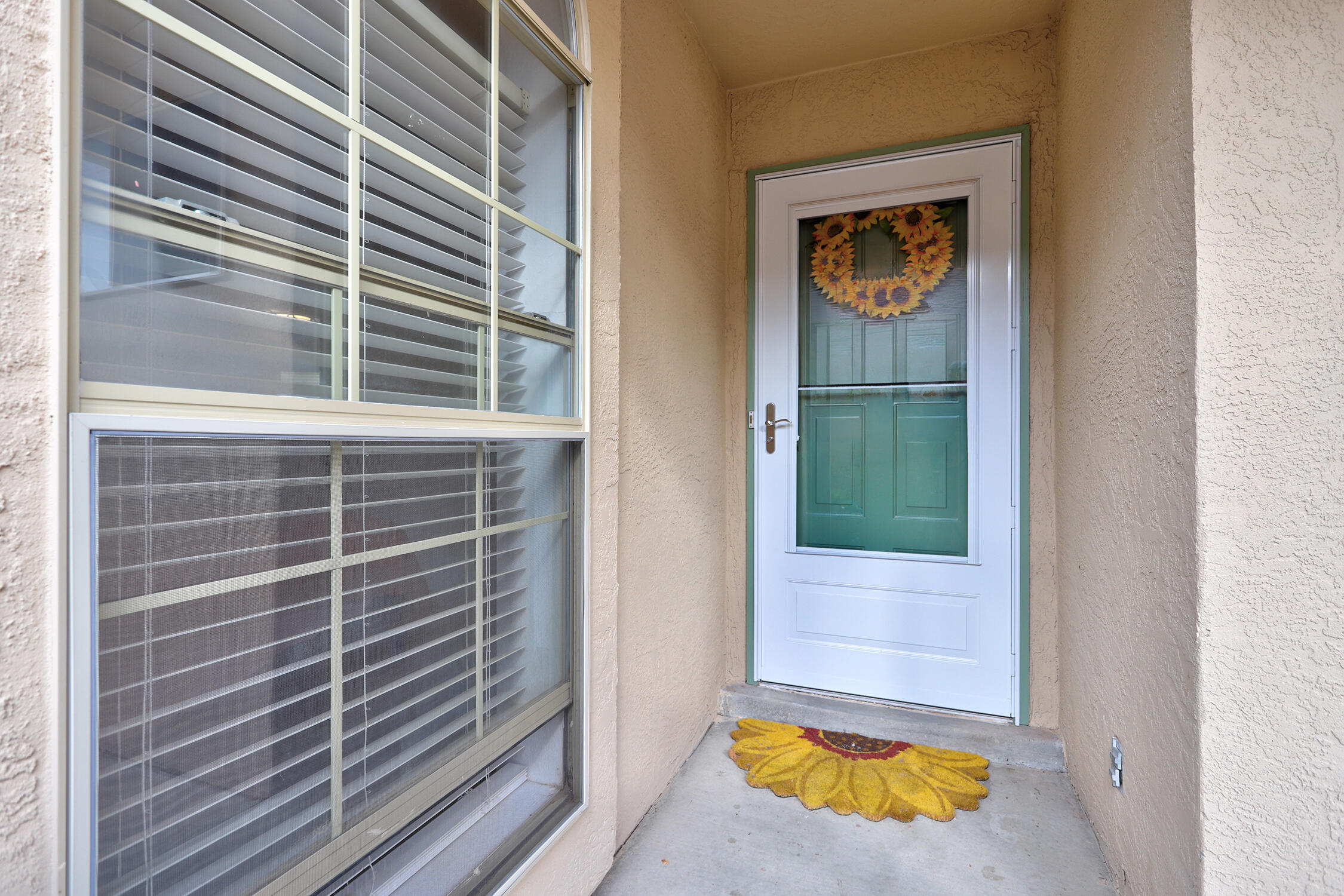 Photo 3 of Single family home for sale at 1645 Evelyn Dr Ne, Rio Rancho, NM 87144 | MLS# 1111870 | Listing updated on 2026-10-08