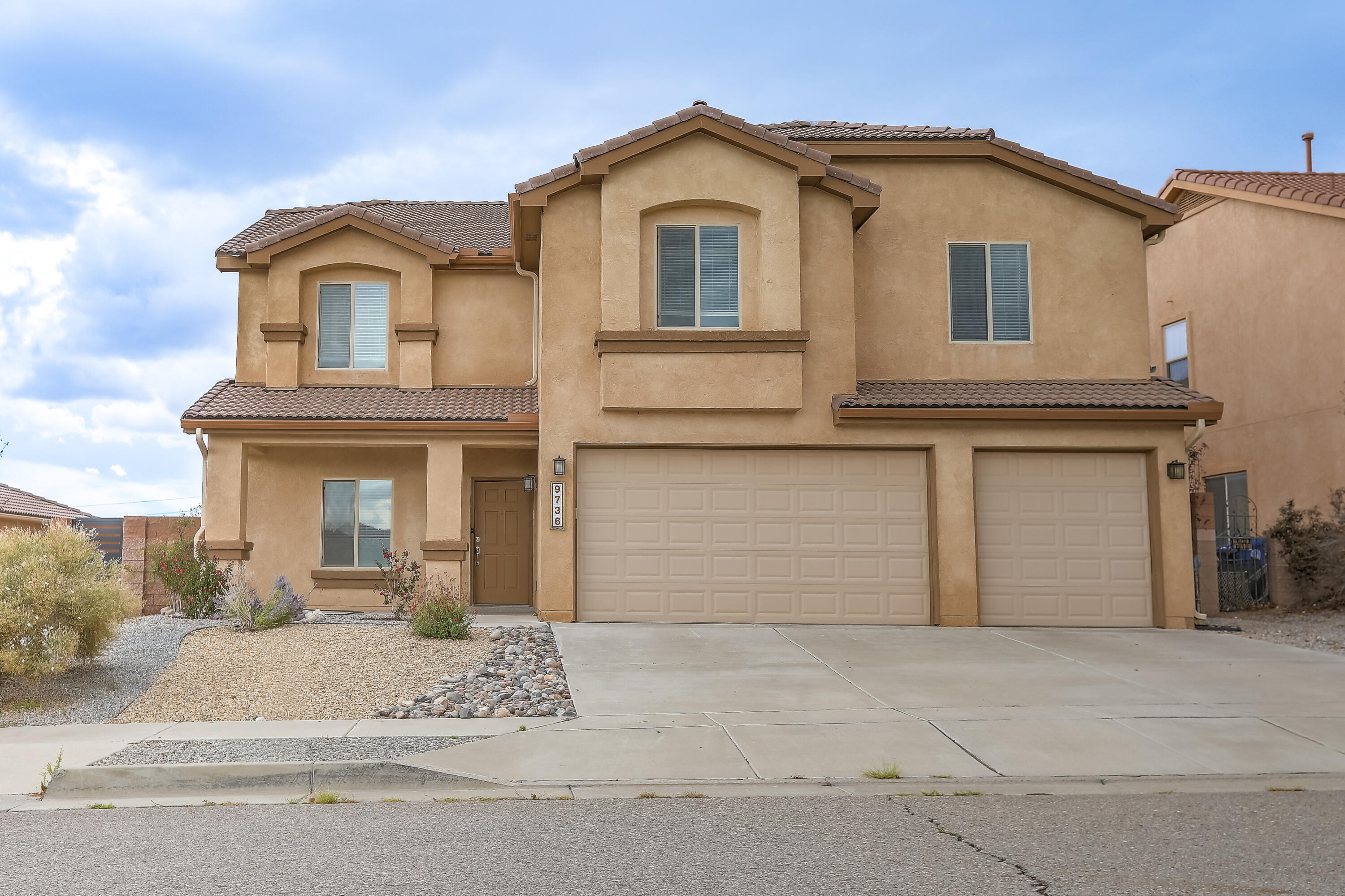 Single family home for sale at 9736 Summer Shower Pl NW, Albuquerque, NM 87120 | MLS# 1111878