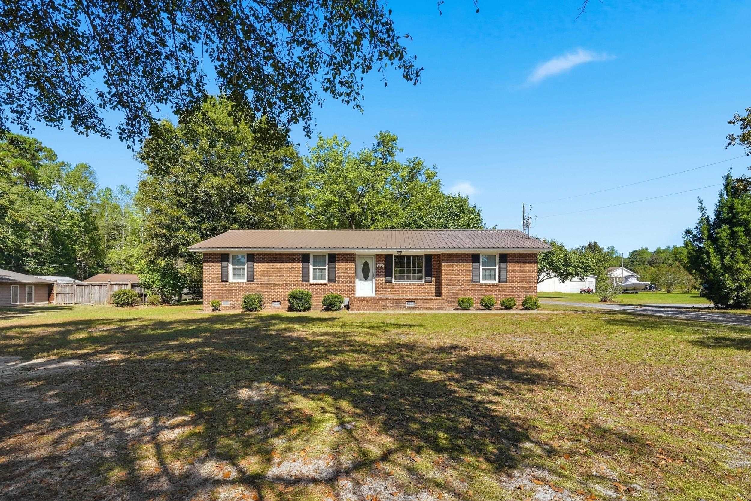 Photo 2 of Single family home for sale at 1581 Highway 915, Loris, SC 29569 | MLS# 2624316 | Listing updated on 2026-10-05