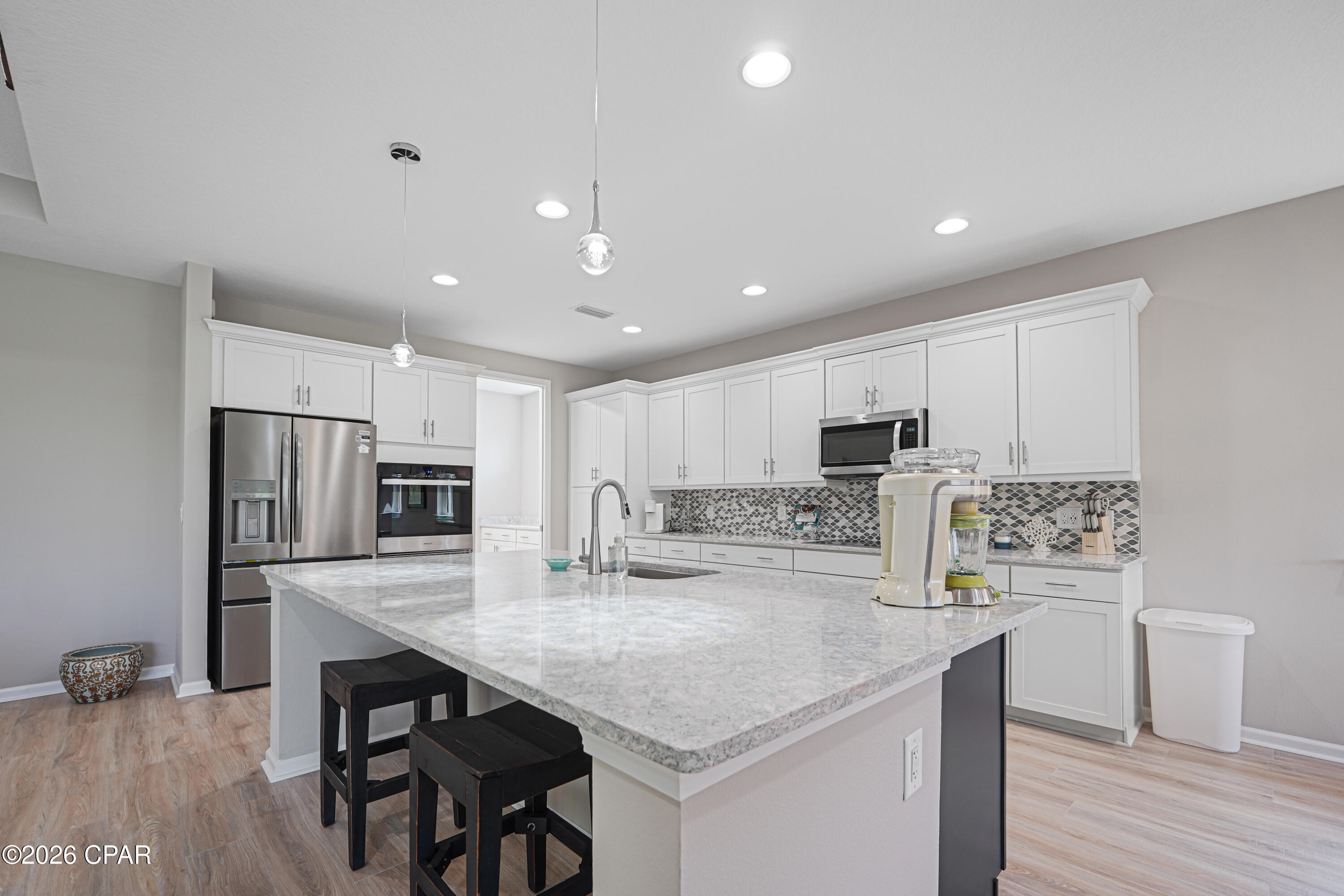 9431 Paradise Drive, Panama City Beach, FL 32413 thumbnail, photo 12 of 100