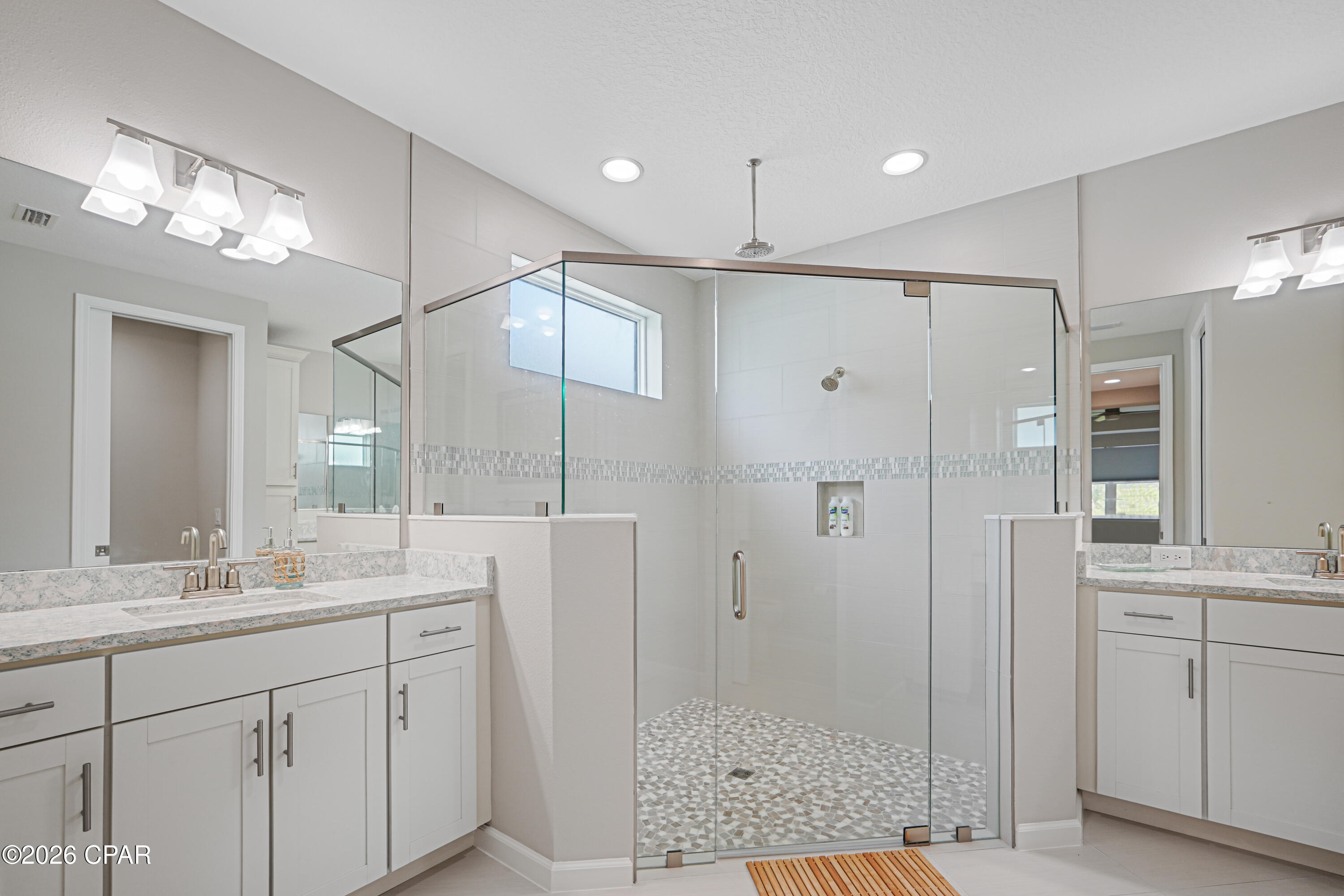 9431 Paradise Drive, Panama City Beach, FL 32413 thumbnail, photo 26 of 100