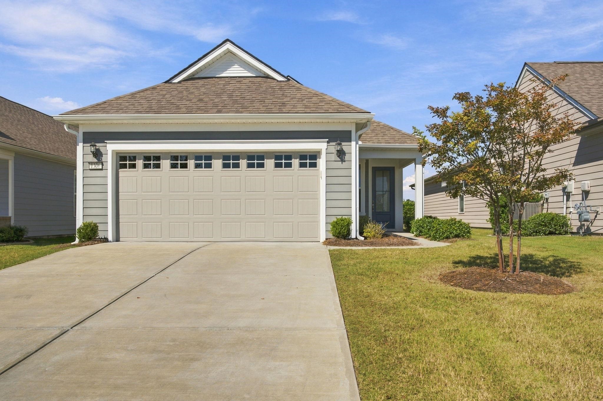 Photo 1 of Single family home for sale at 1306 Littleleaf Loop, North Myrtle Beach, SC 29582 | MLS# 2624323 | Listing updated on 2026-10-02