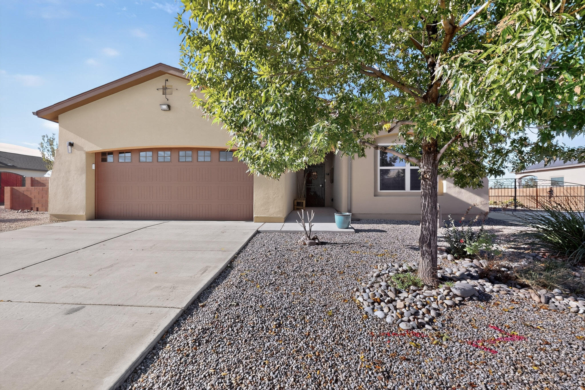 Photo 1 of Single family home for sale at 6945 Mountain Hawk Loop Ne, Rio Rancho, NM 87144 | MLS# 1111898 | Listing updated on 2026-10-07