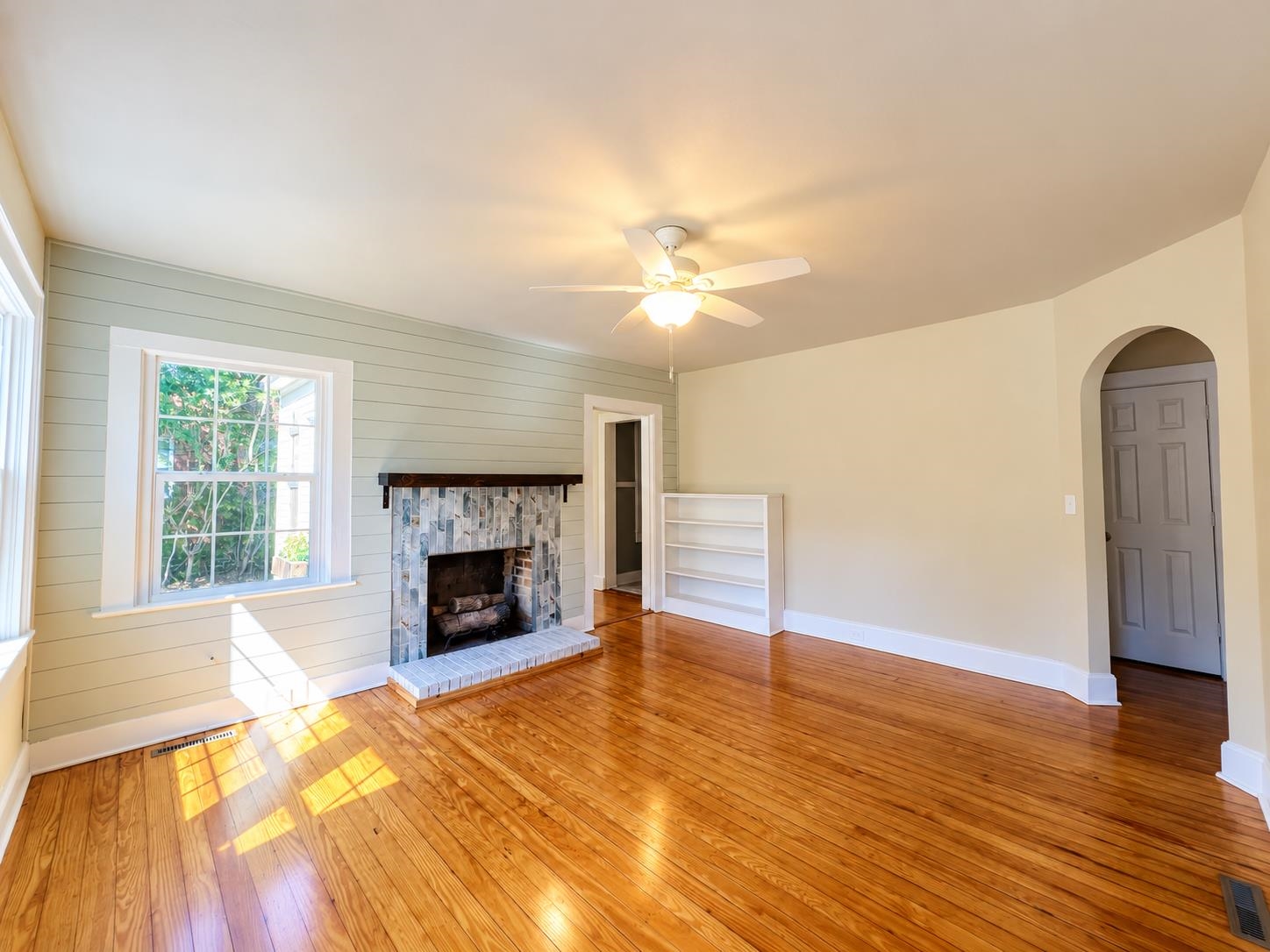 Photo 3 of Single family home for sale at 111 Cooper St, Kingstree, SC 29556 | MLS# 2624349 | Listing updated on 2026-10-03