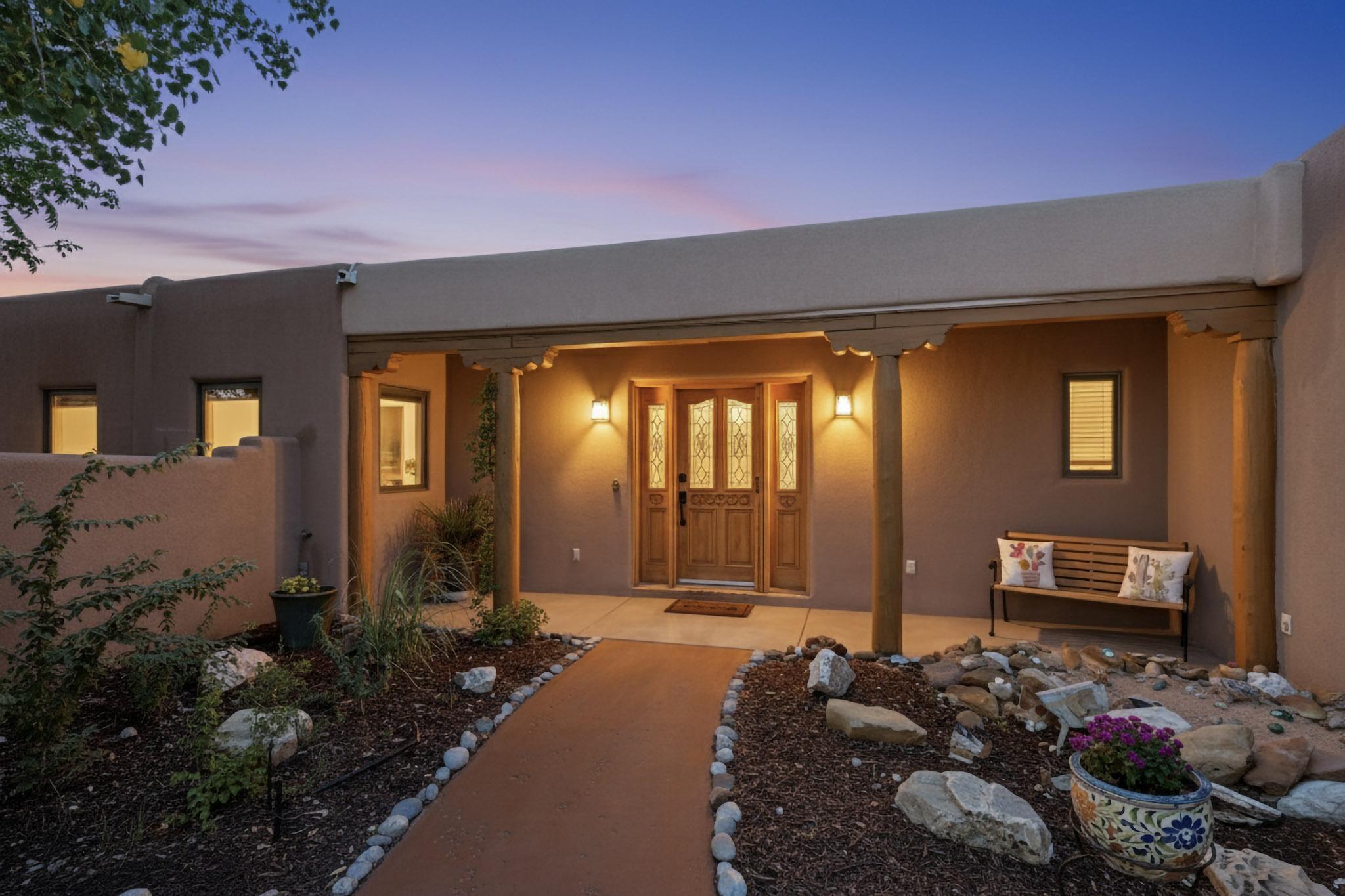 2000 W Mate Court, Rio Rancho NM 87144