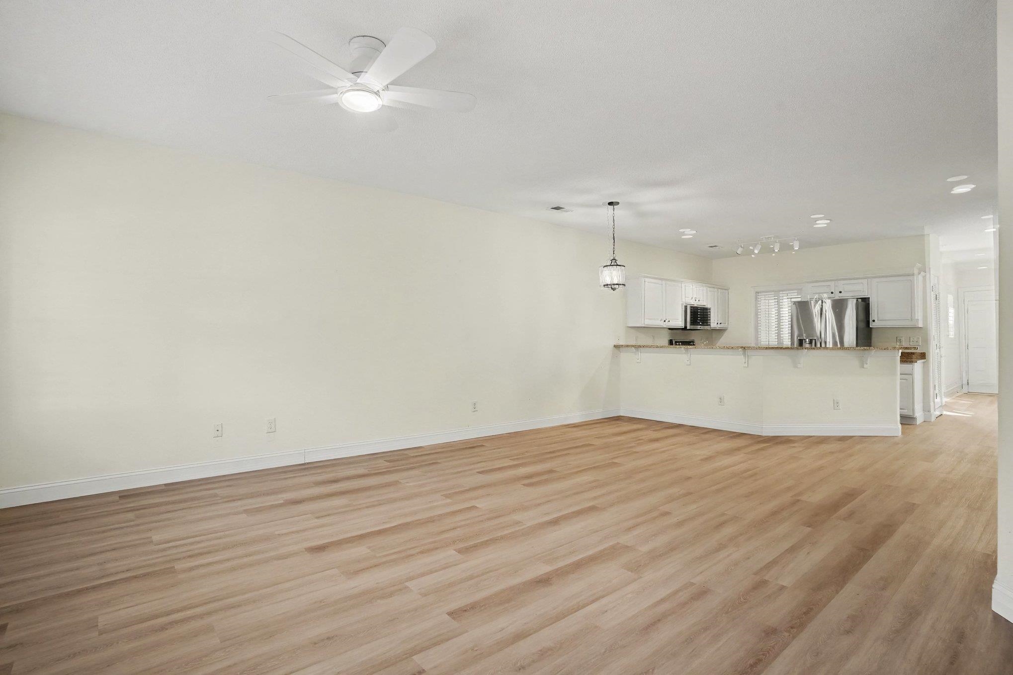 Photo 3 of Condo for sale at 5046 Glenbrook Dr #101, Myrtle Beach, SC 29579 | MLS# 2624427 | Listing updated on 2026-10-05