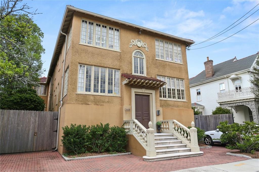 Condo for sale at 7608 St Charles Ave #B, New Orleans, LA 70118 | MLS# 2578161