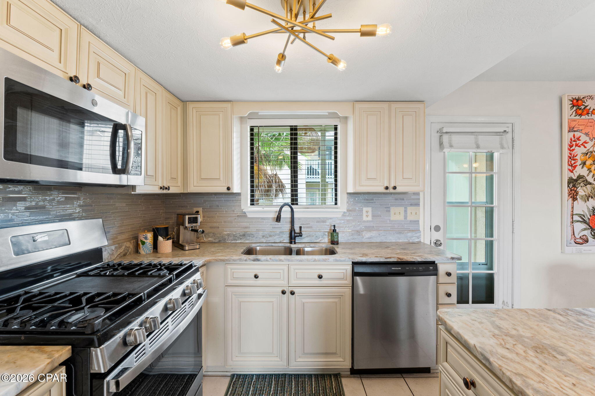 140 Abbie Lane, Panama City Beach, FL 32407 thumbnail, photo 15 of 44