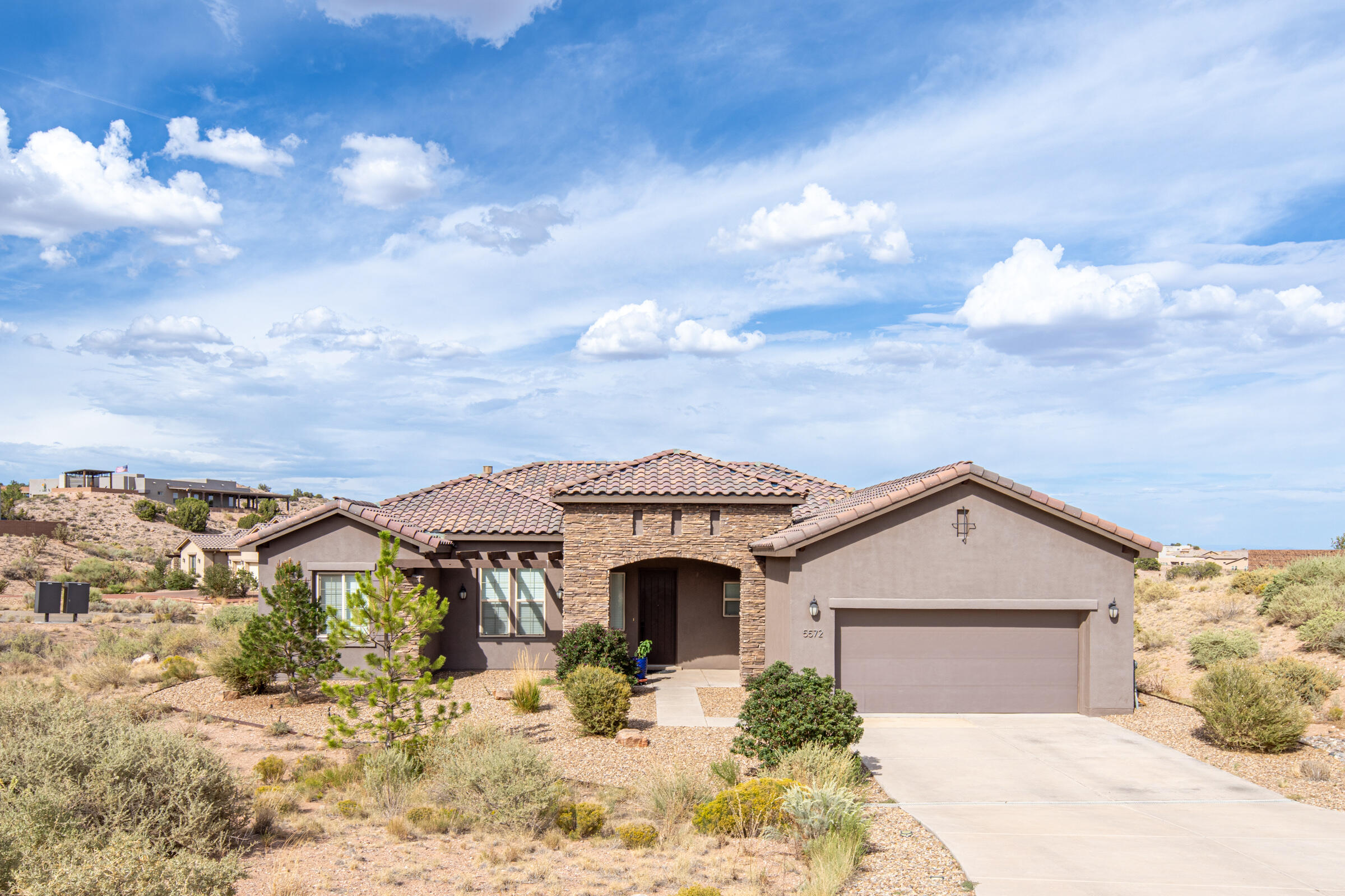 Photo 1 of Single family home for sale at 5572 Barranca Overlook Ct Ne, Rio Rancho, NM 87144 | MLS# 1110993 | Listing updated on 2026-10-06