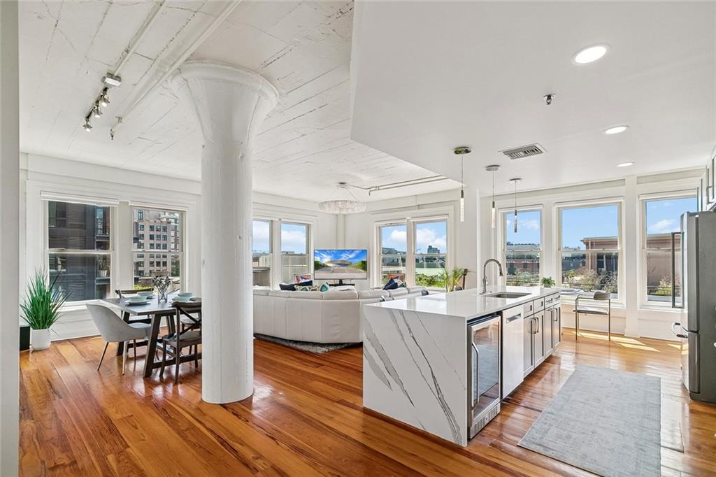 Photo 1 of Condo for sale at 909 Lafayette St #10, New Orleans, LA 70113 | MLS# 2578706 | Listing updated on 2026-10-06