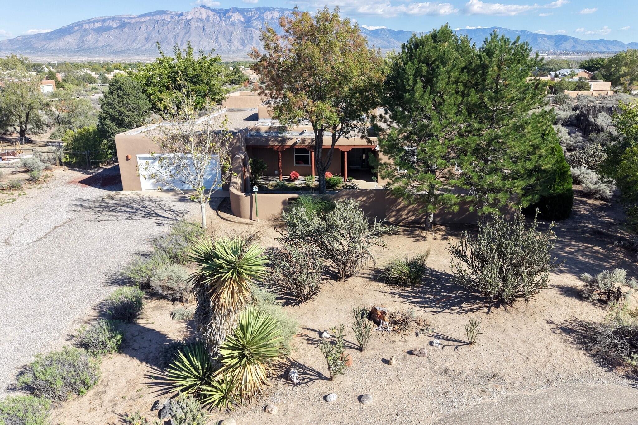 Photo 2 of Single family home for sale at 150 Silva Ct, Corrales, NM 87048 | MLS# 1112089 | Listing updated on 2026-10-08