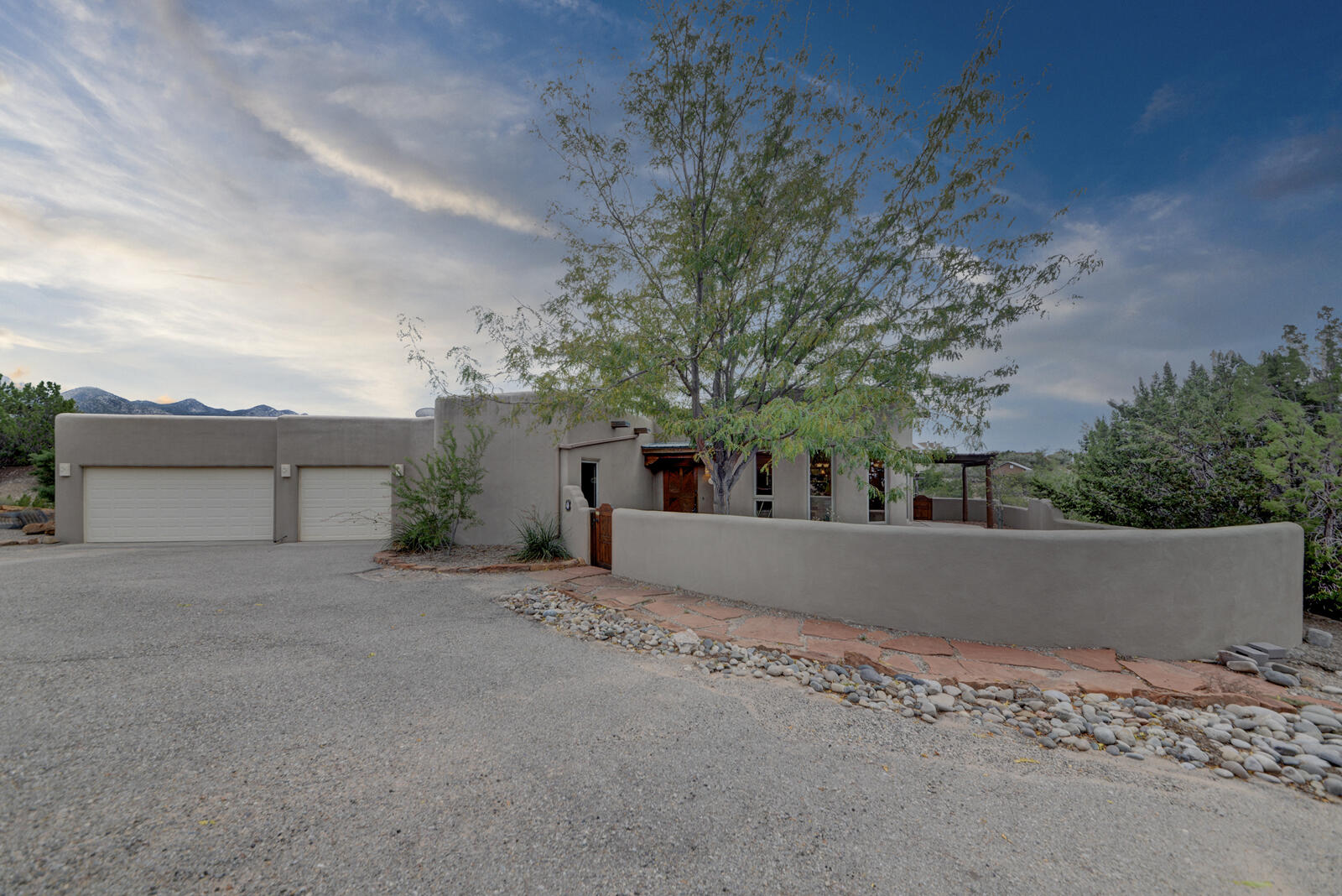 Photo 3 of Single family home for sale at 20 Coyote Run, Placitas, NM 87043 | MLS# 1112133 | Listing updated on 2026-10-09