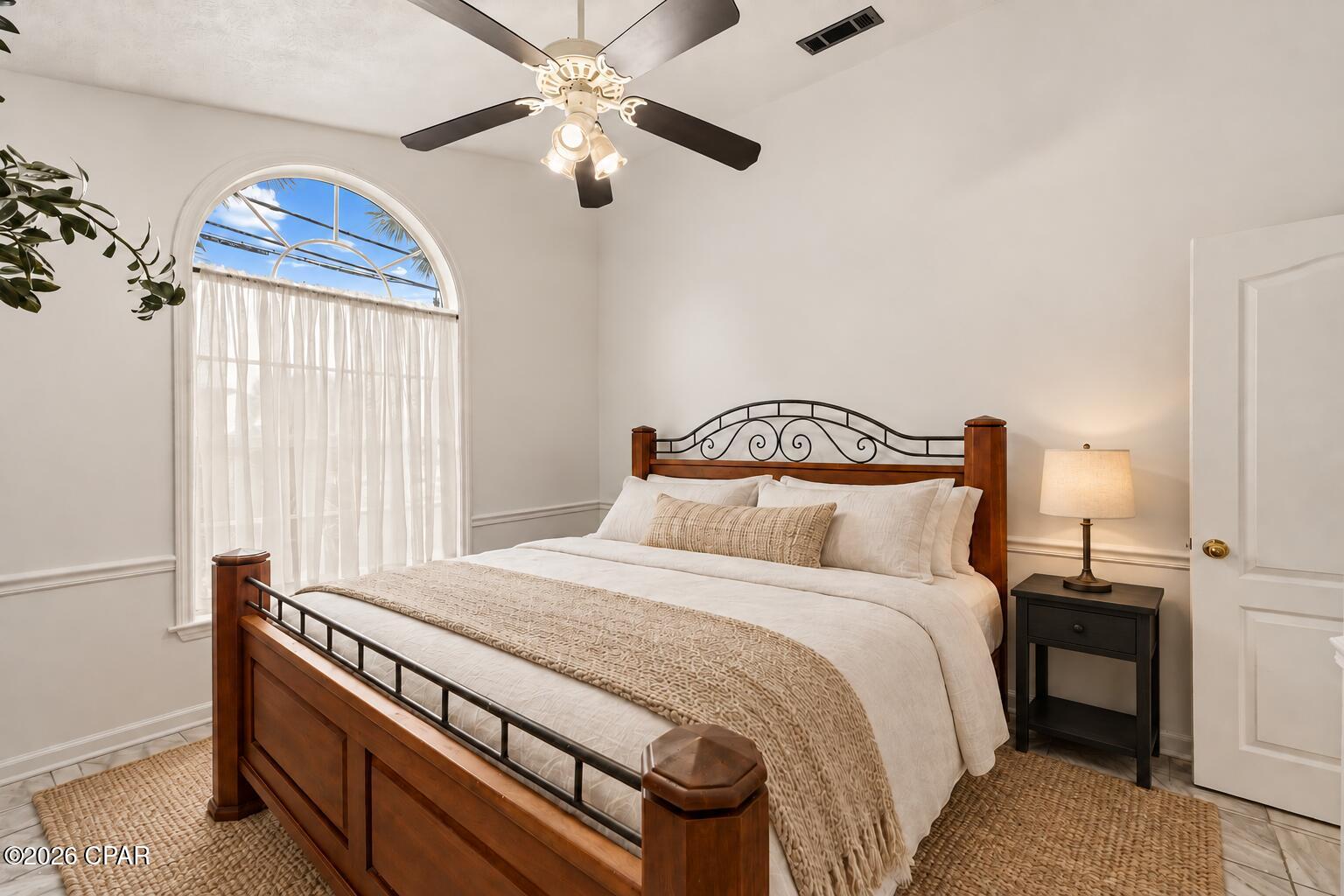 17826 Front Beach Road, Panama City Beach, FL 32413 thumbnail, photo 19 of 25