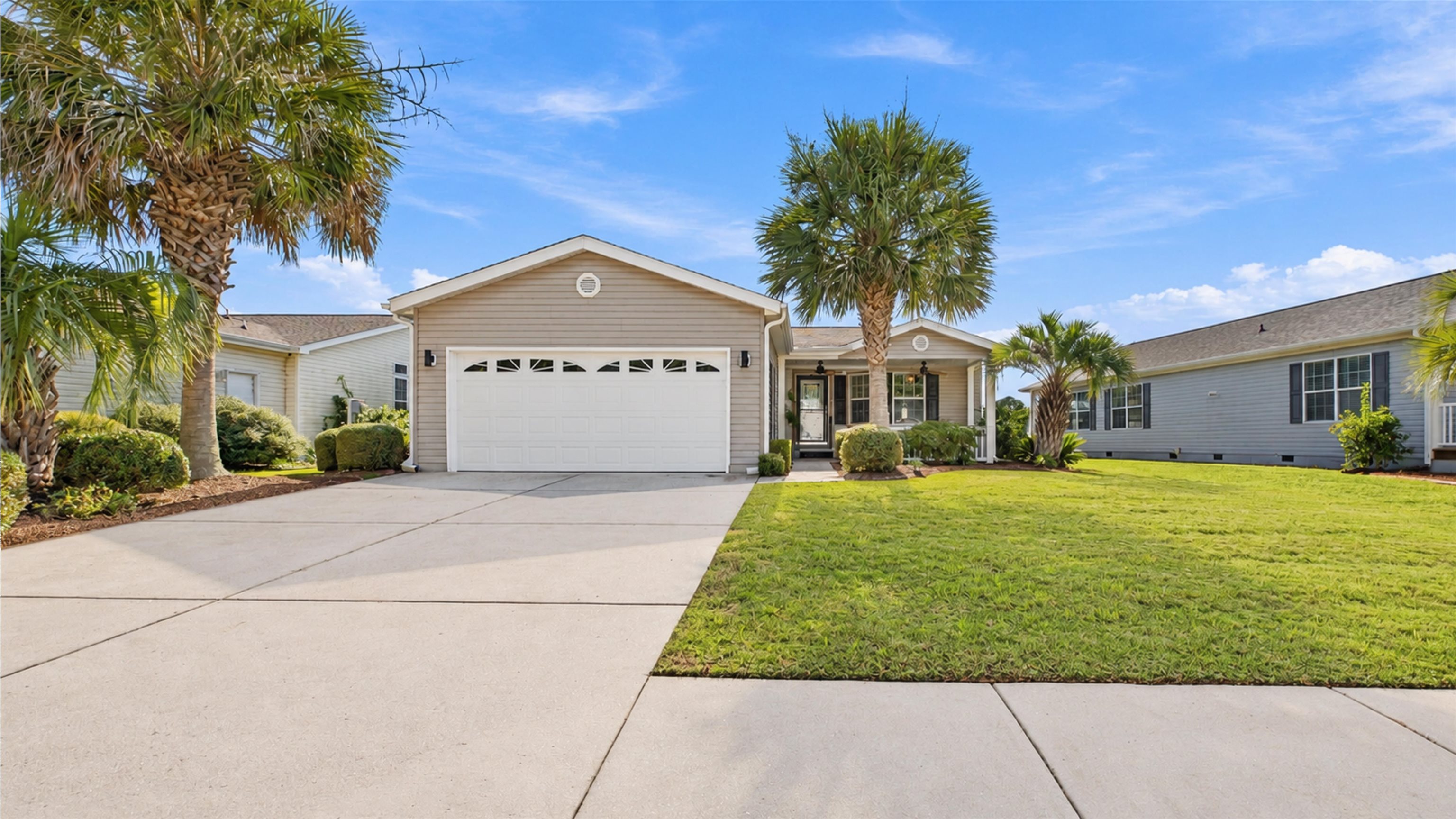 Photo 1 of Manufactured home for sale at 198 Lakeside Xing Dr, Conway, SC 29526 | MLS# 2624682 | Listing updated on 2026-10-09