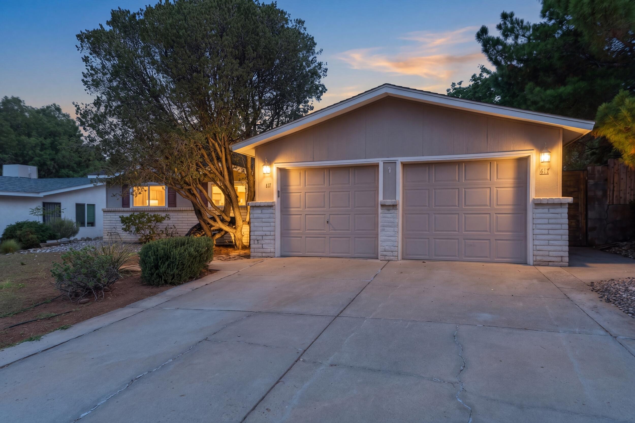 Photo 2 of Single family home for sale at 6517 Colleen Ave Ne, Albuquerque, NM 87109 | MLS# 1112162 | Listing updated on 2026-10-11