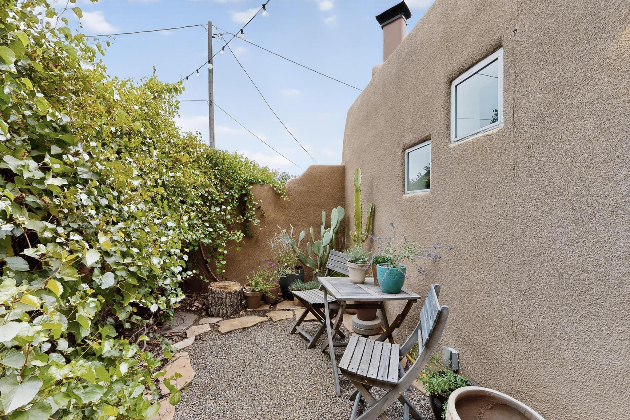Photo 4 of Townhouse for sale at 3939 Rio Grande Blvd NW #1, Albuquerque, NM 87107 | MLS# 1112190 | Listing updated on 2026-10-08