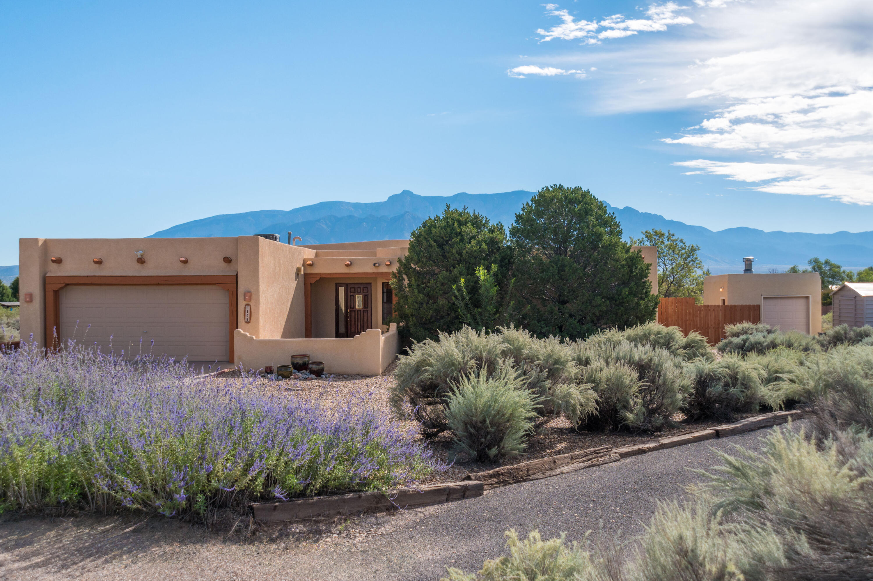 Photo 3 of Single family home for sale at 105 Watson Ct, Corrales, NM 87048 | MLS# 1112247 | Listing updated on 2026-10-09