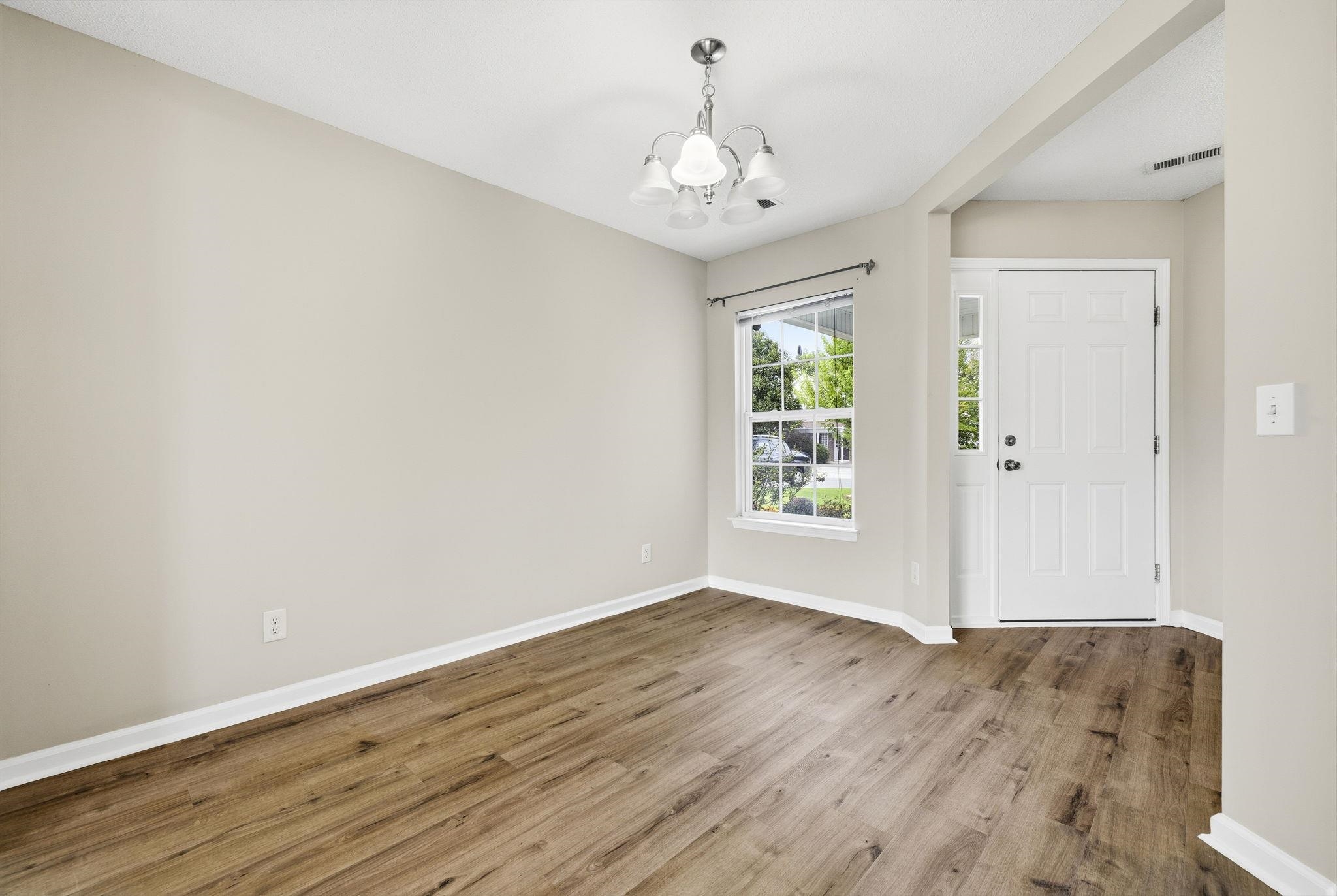 Photo 4 of Single family home for sale at 175 Tibton Cir, Myrtle Beach, SC 29588 | MLS# 2624854 | Listing updated on 2026-10-09