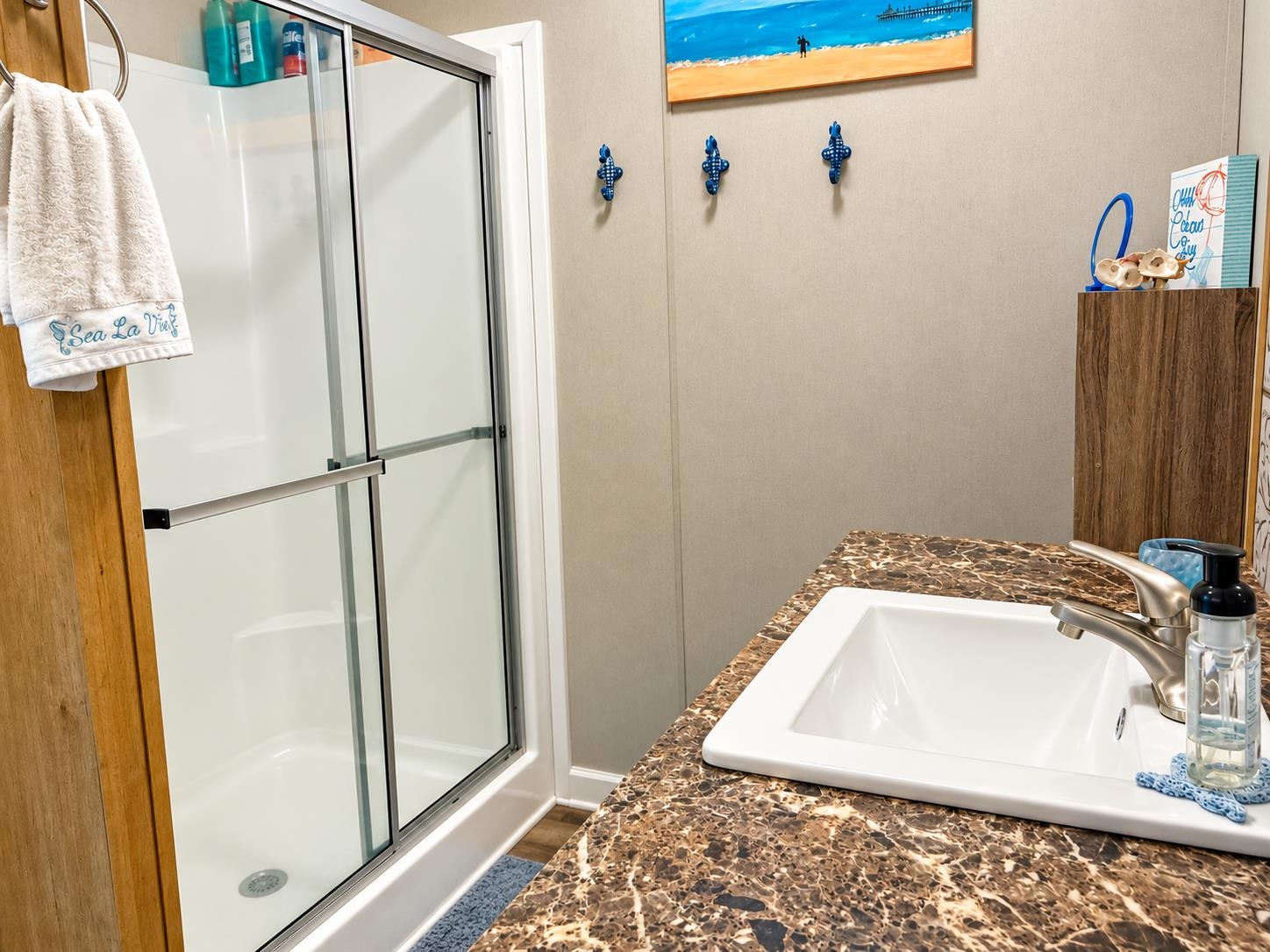 2624878 | Photo 22