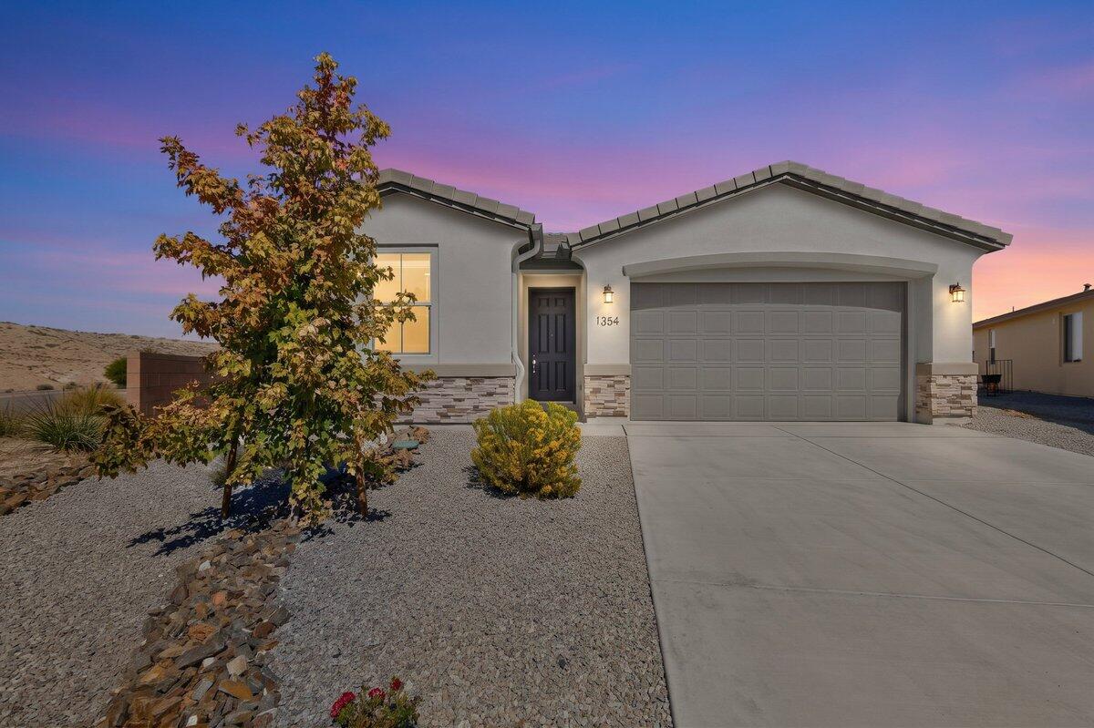 Single family home for sale at 1354 Vallecito Ct NW, Los Lunas, NM 87031 | MLS# 1112304