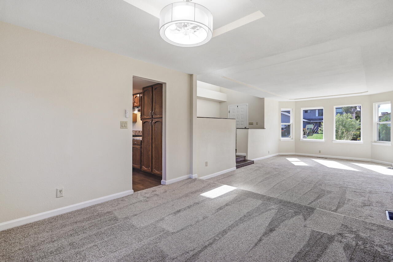 Photo 3 of Single family home for sale at 5823 Lost Dutchman Ave Ne, Albuquerque, NM 87111 | MLS# 1112315 | Listing updated on 2026-10-10