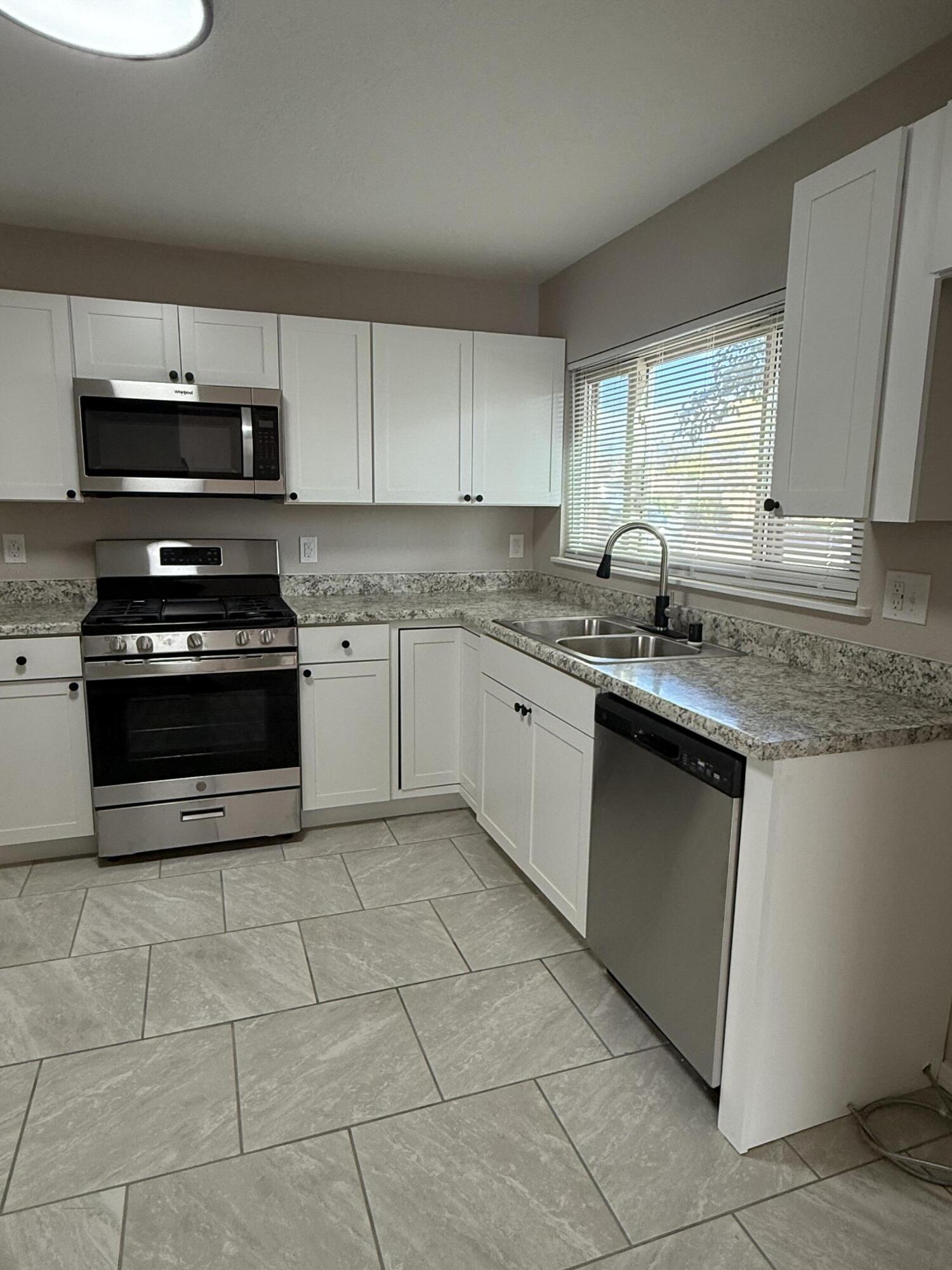 Photo 3 of Single family home for sale at 1705 Utah St Ne, Albuquerque, NM 87110 | MLS# 1112316 | Listing updated on 2026-10-23