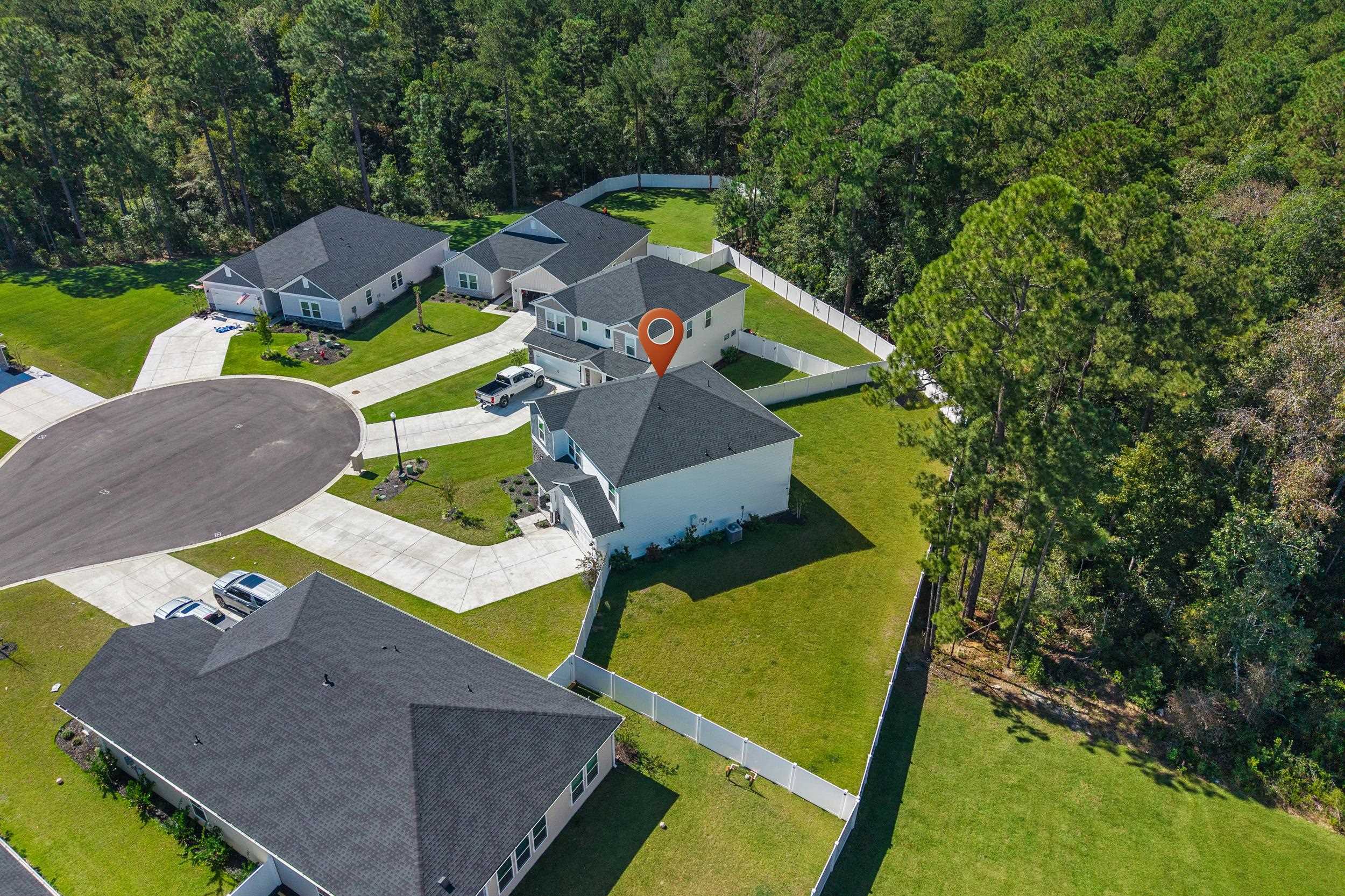 Photo 3 of Single family home for sale at 6014 Mandrake Ct, Myrtle Beach, SC 29579 | MLS# 2624948 | Listing updated on 2026-10-10
