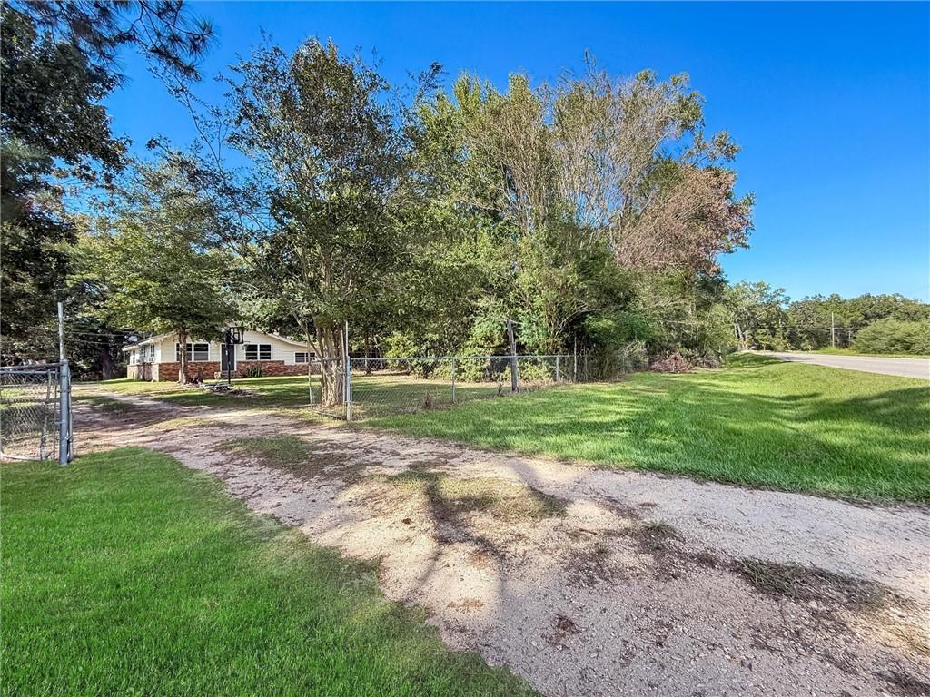 Photo 1 of Single family home for sale at 7299 Highway 43 N, Poplarville, MS 39470 | MLS# 2581126 | Listing updated on 2026-10-10