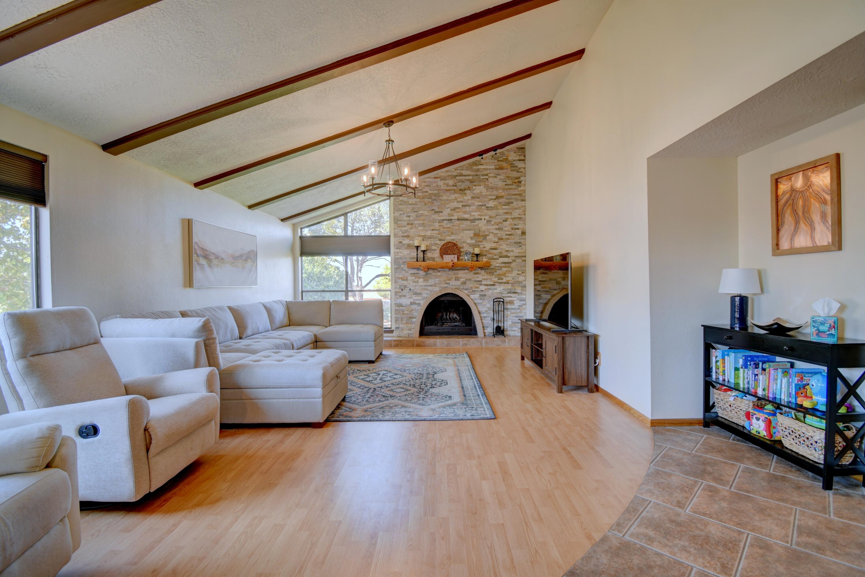 Photo 3 of Single family home for sale at 2021 Monte Largo Dr Ne, Albuquerque, NM 87112 | MLS# 1112388 | Listing updated on 2026-10-21