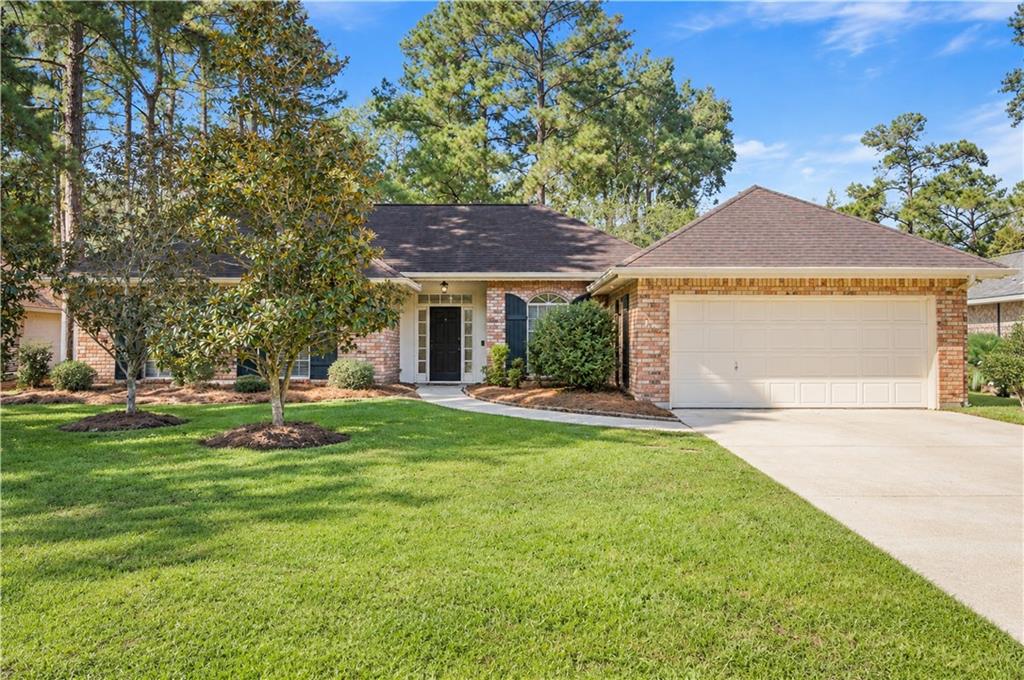 Photo 2 of Single family home for sale at 659 Pierce Dr, Mandeville, LA 70448 | MLS# 2580286 | Listing updated on 2026-10-18