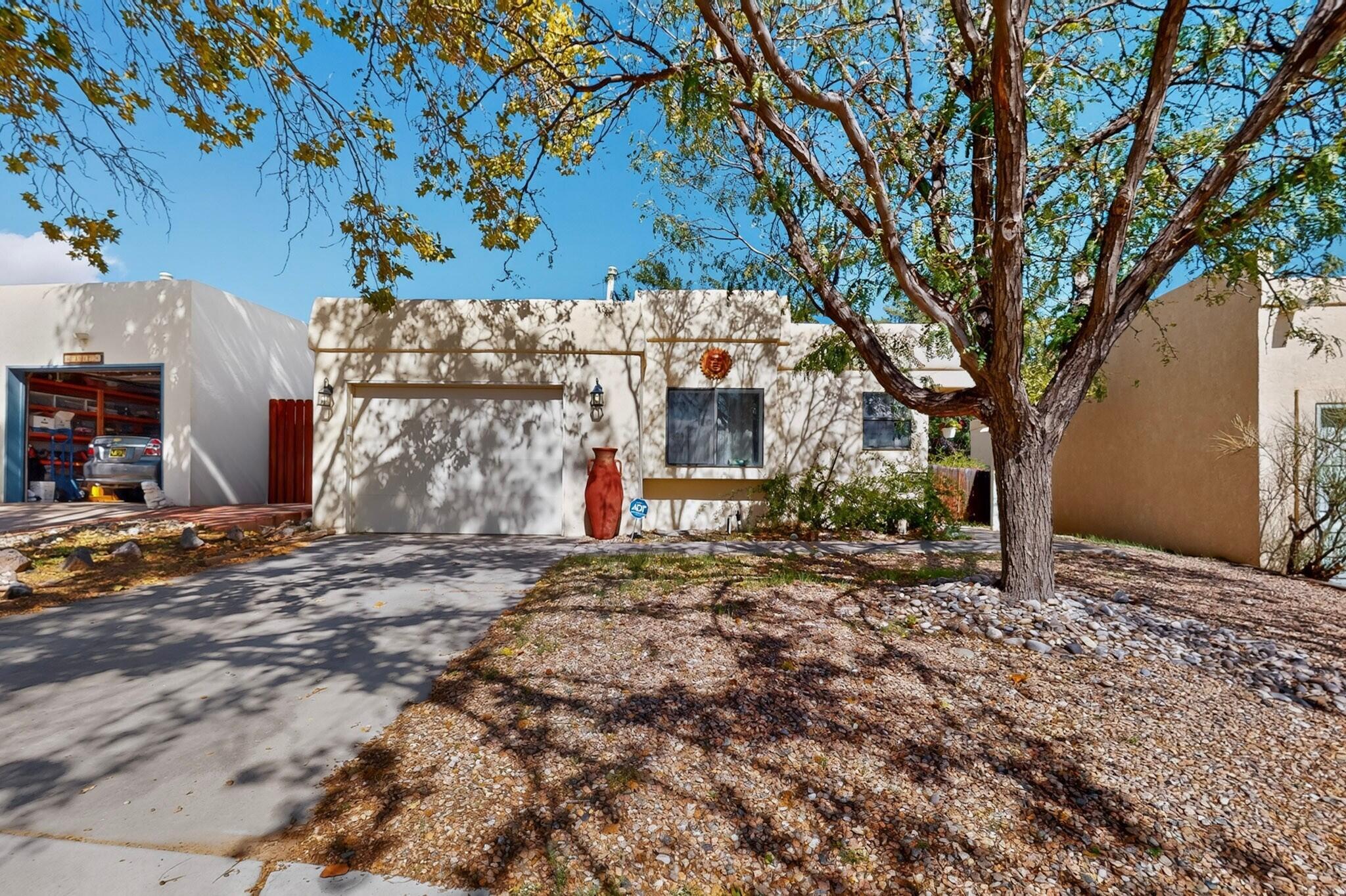 Photo 2 of Single family home for sale at 7315 Platero Pl NW, Albuquerque, NM 87120 | MLS# 1112424 | Listing updated on 2026-10-14
