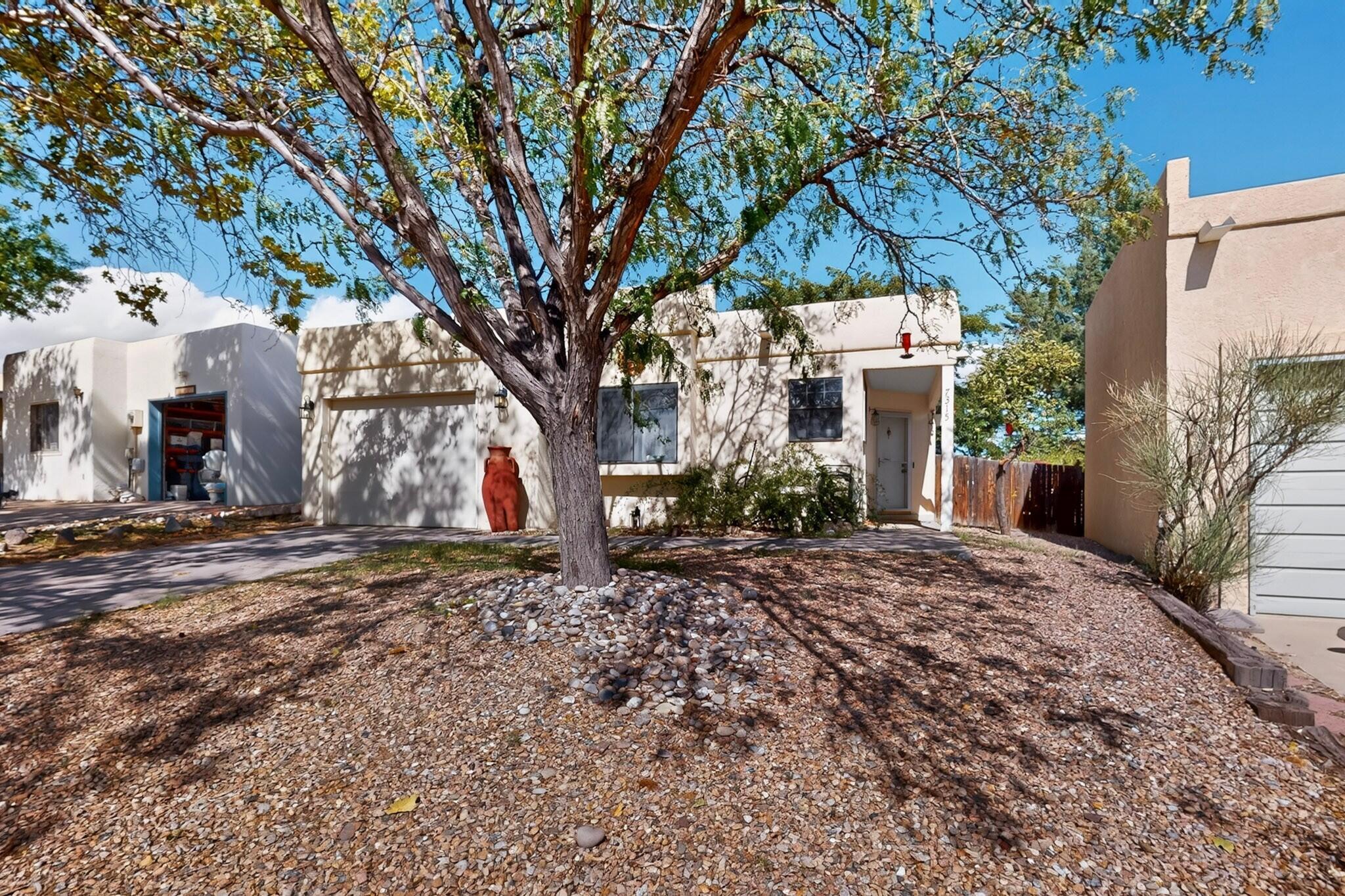 Photo 3 of Single family home for sale at 7315 Platero Pl NW, Albuquerque, NM 87120 | MLS# 1112424 | Listing updated on 2026-10-14