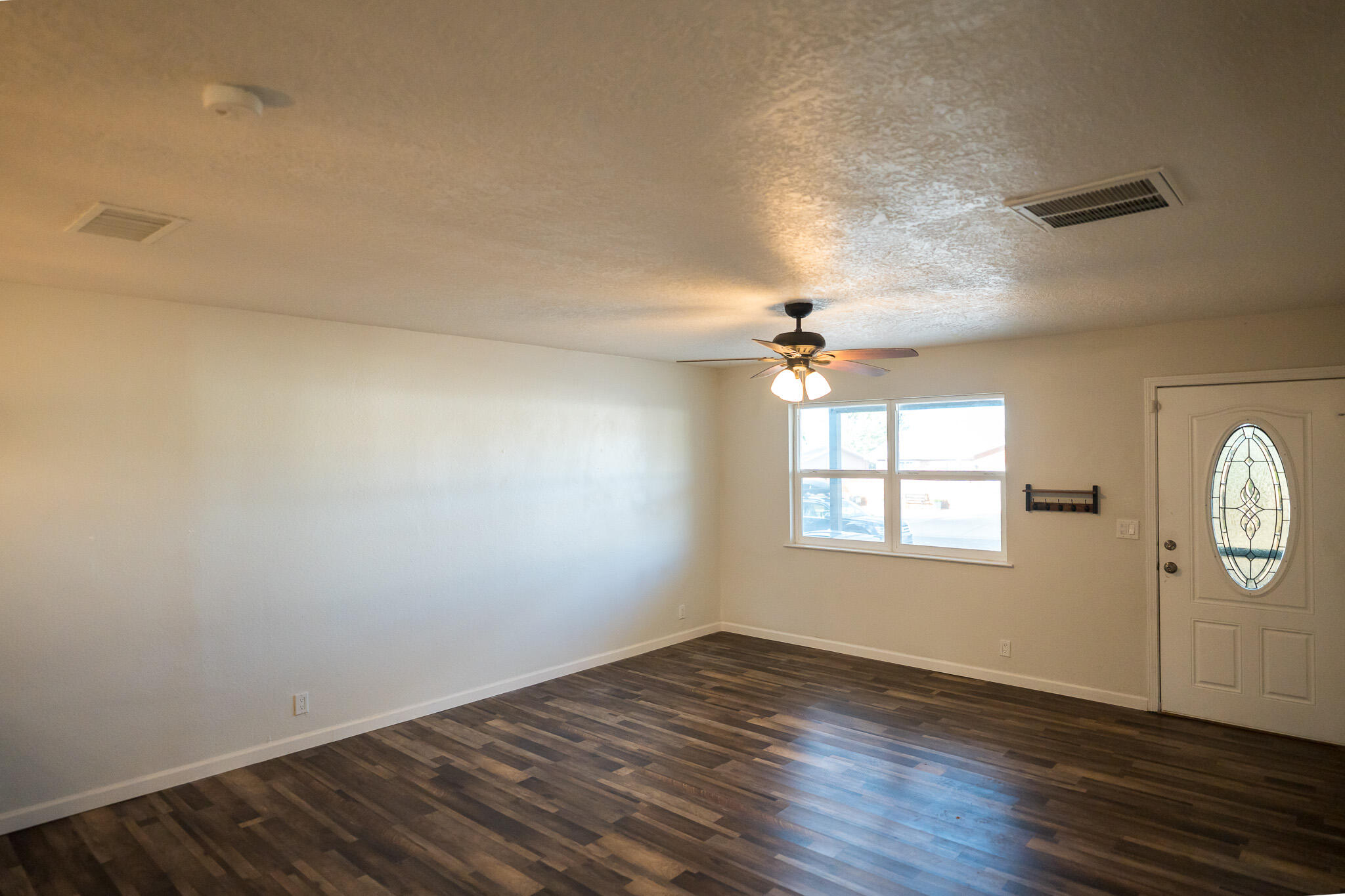 Photo 3 of Single family home for sale at 1236 Hupmobile Dr NE, Albuquerque, NM 87112 | MLS# 1112467 | Listing updated on 2026-10-14