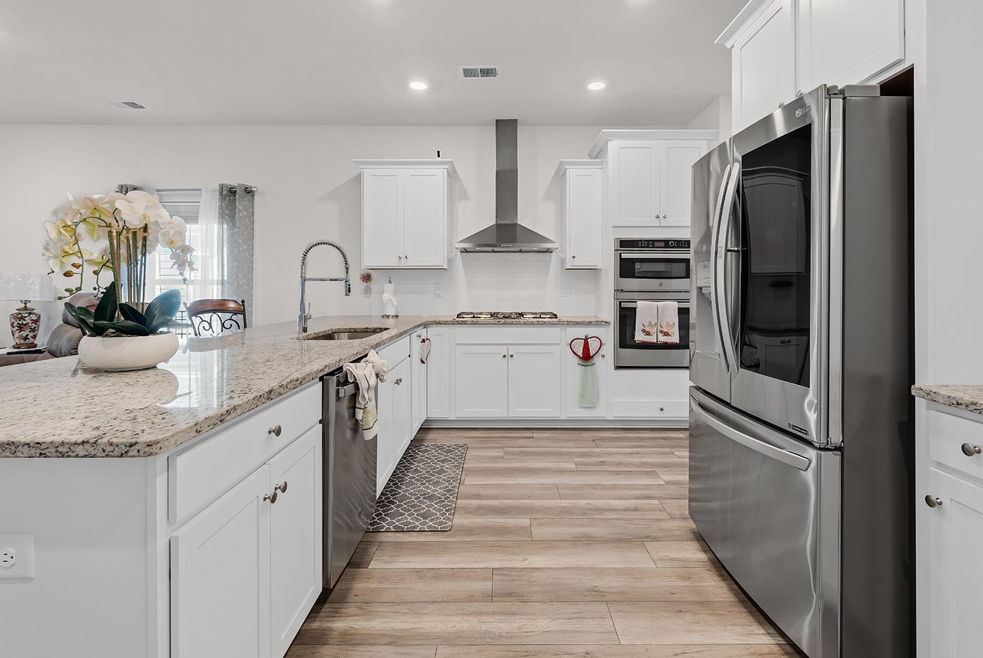Photo 3 of Single family home for sale at 5691 Lacebark Trl, Myrtle Beach, SC 29577 | MLS# 2625211 | Listing updated on 2026-10-21