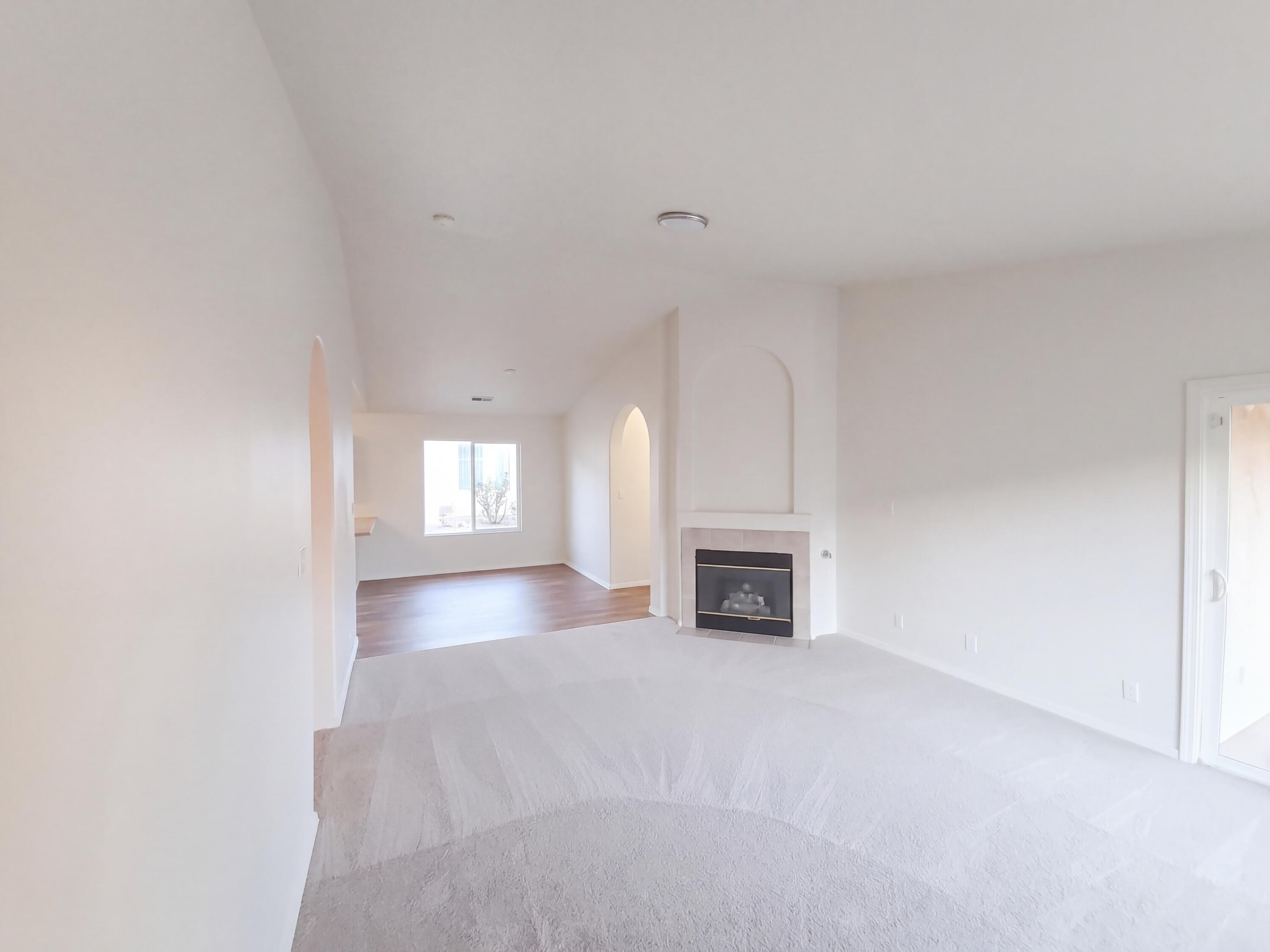 Photo 2 of Single family home for sale at 633 Autumn Meadows Dr NE, Rio Rancho, NM 87144 | MLS# 1112508 | Listing updated on 2026-10-21