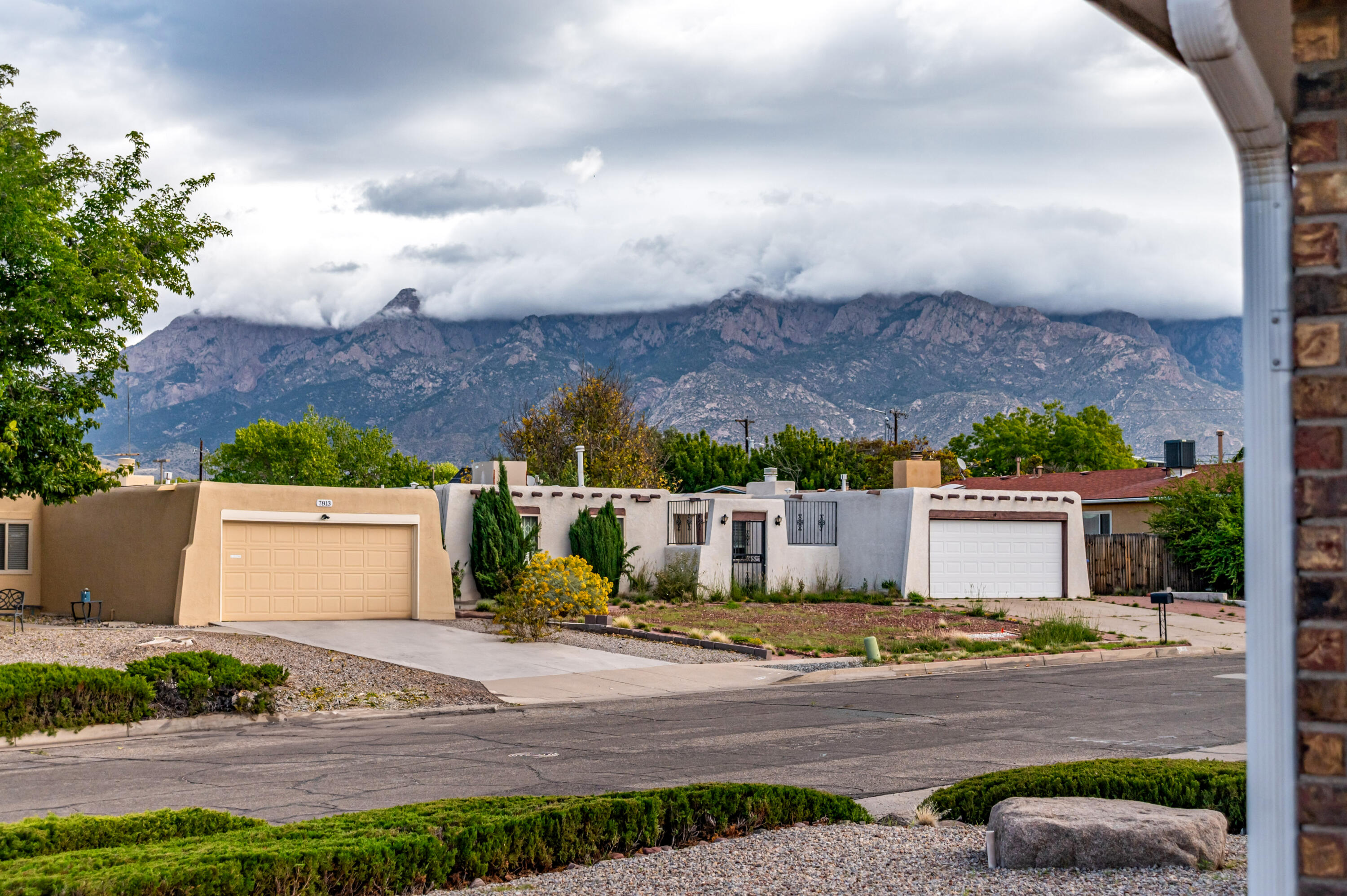 Photo 4 of Single family home for sale at 7804 San Francisco Rd NE, Albuquerque, NM 87109 | MLS# 1112396 | Listing updated on 2026-10-22