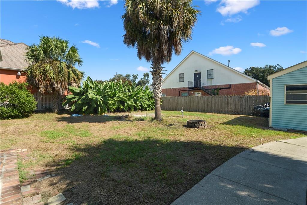 Photo 4 of Single family home for sale at 5793 Vermillion Blvd, New Orleans, LA 70122 | MLS# 2581733 | Listing updated on 2026-10-17