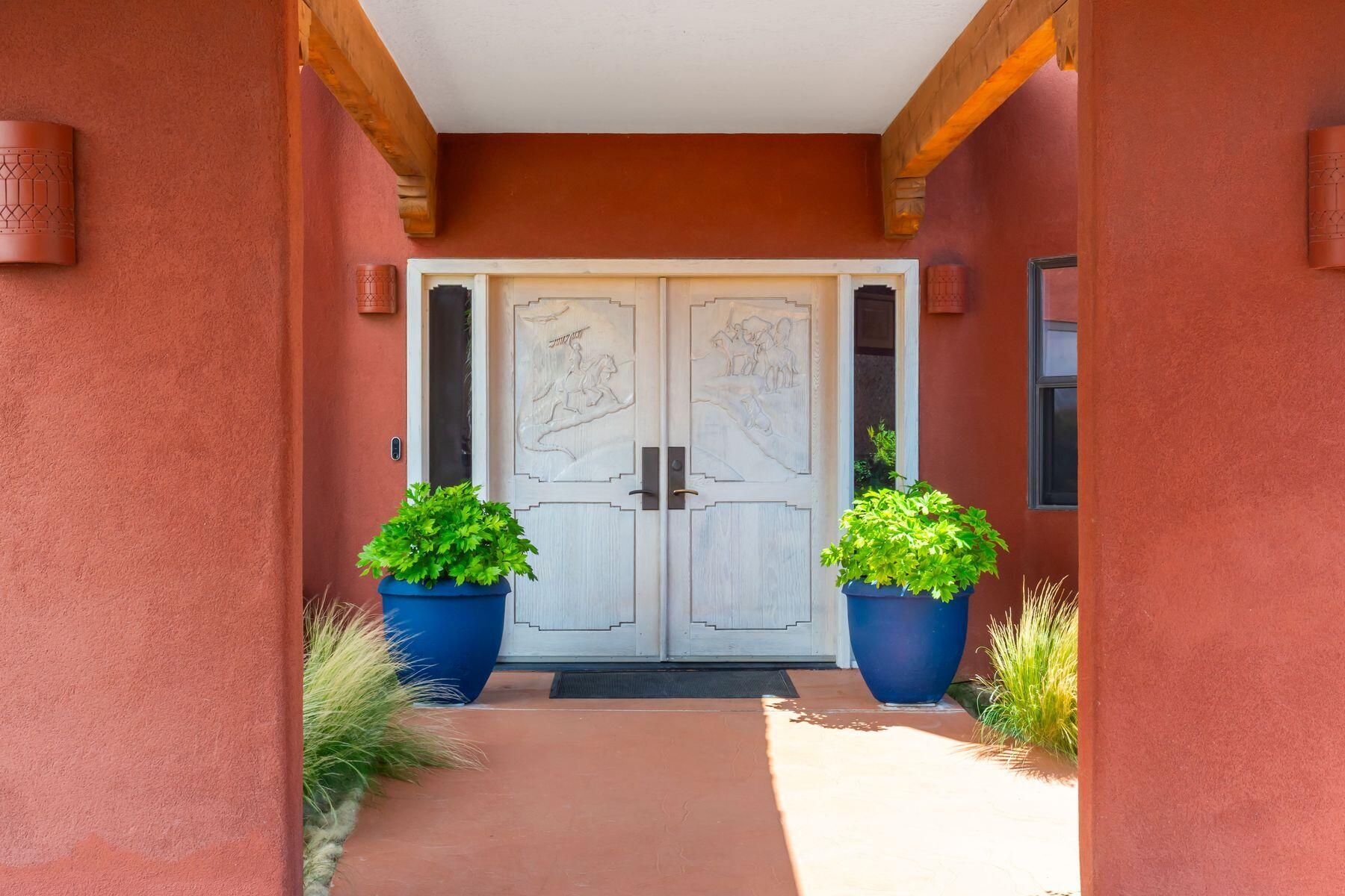 Photo 1 of Single family home for sale at 7 Calle Cholla, Placitas, NM 87043 | MLS# 1112602 | Listing updated on 2026-10-21