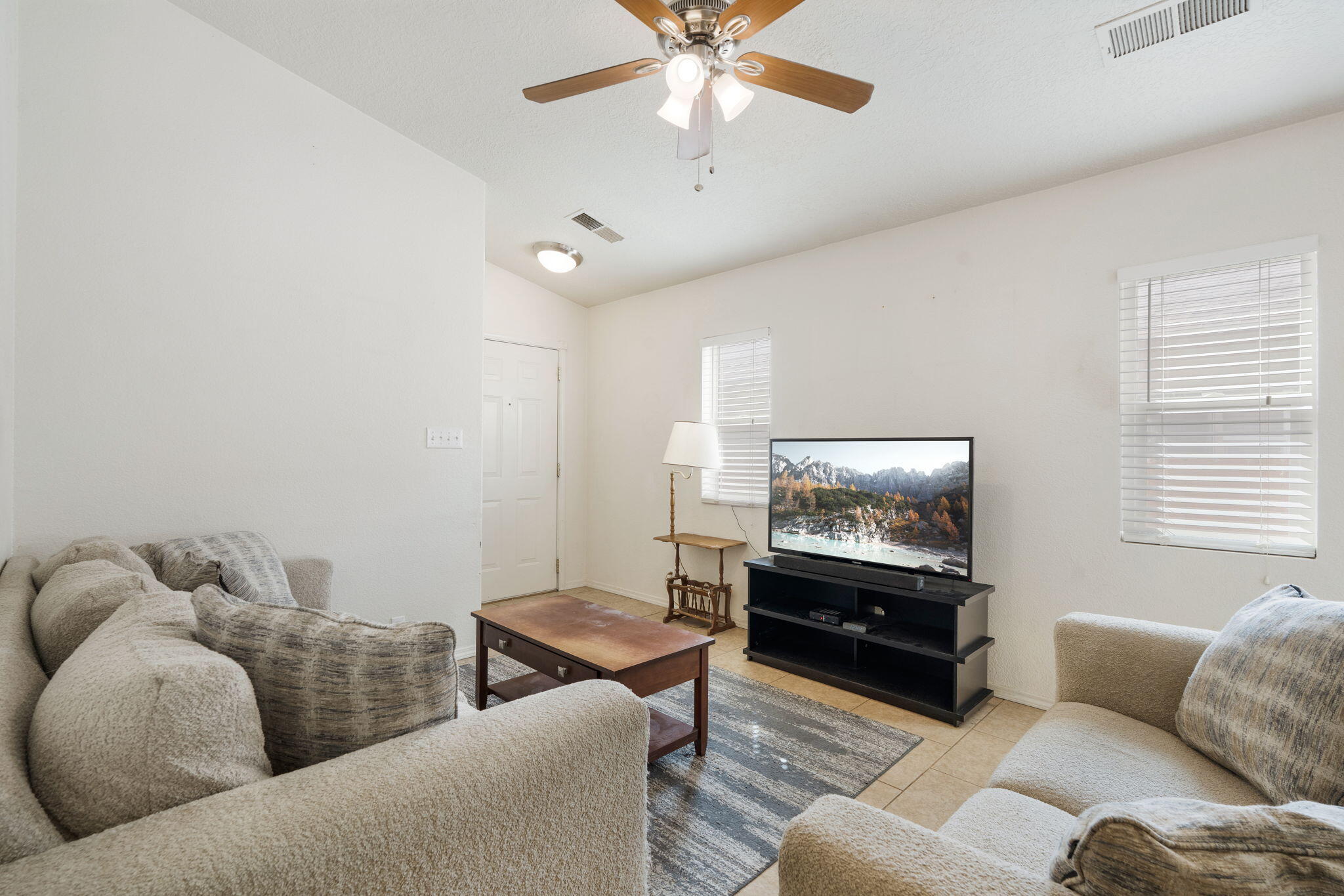 Photo 3 of Single family home for sale at 7025 Skylar Dr NE, Rio Rancho, NM 87144 | MLS# 1112607 | Listing updated on 2026-10-20
