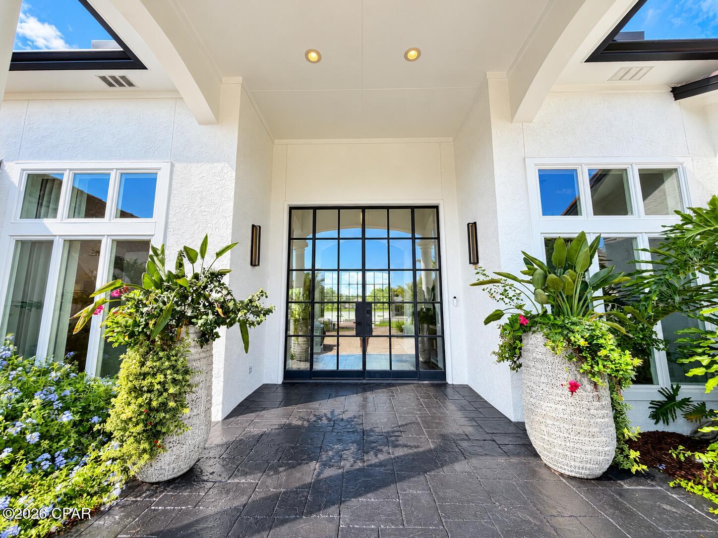 Photo 3 of Single family home for sale at 204 Golf Cir, Panama City, FL 32408 | MLS# 796692 | Listing updated on 2026-10-22