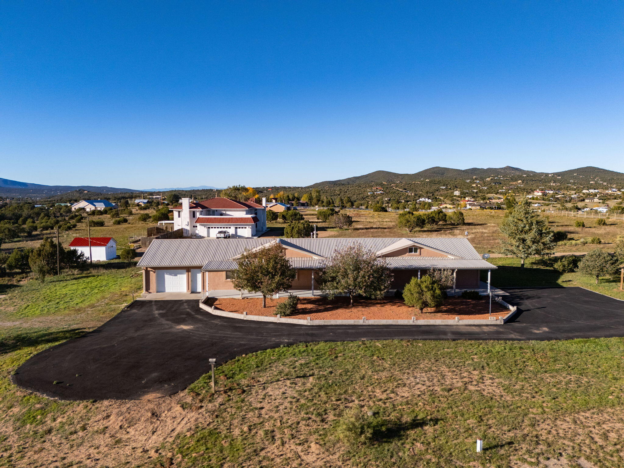 Photo 4 of Single family home for sale at 36 Vallecitos Rd, Tijeras, NM 87059 | MLS# 1112684 | Listing updated on 2026-10-28