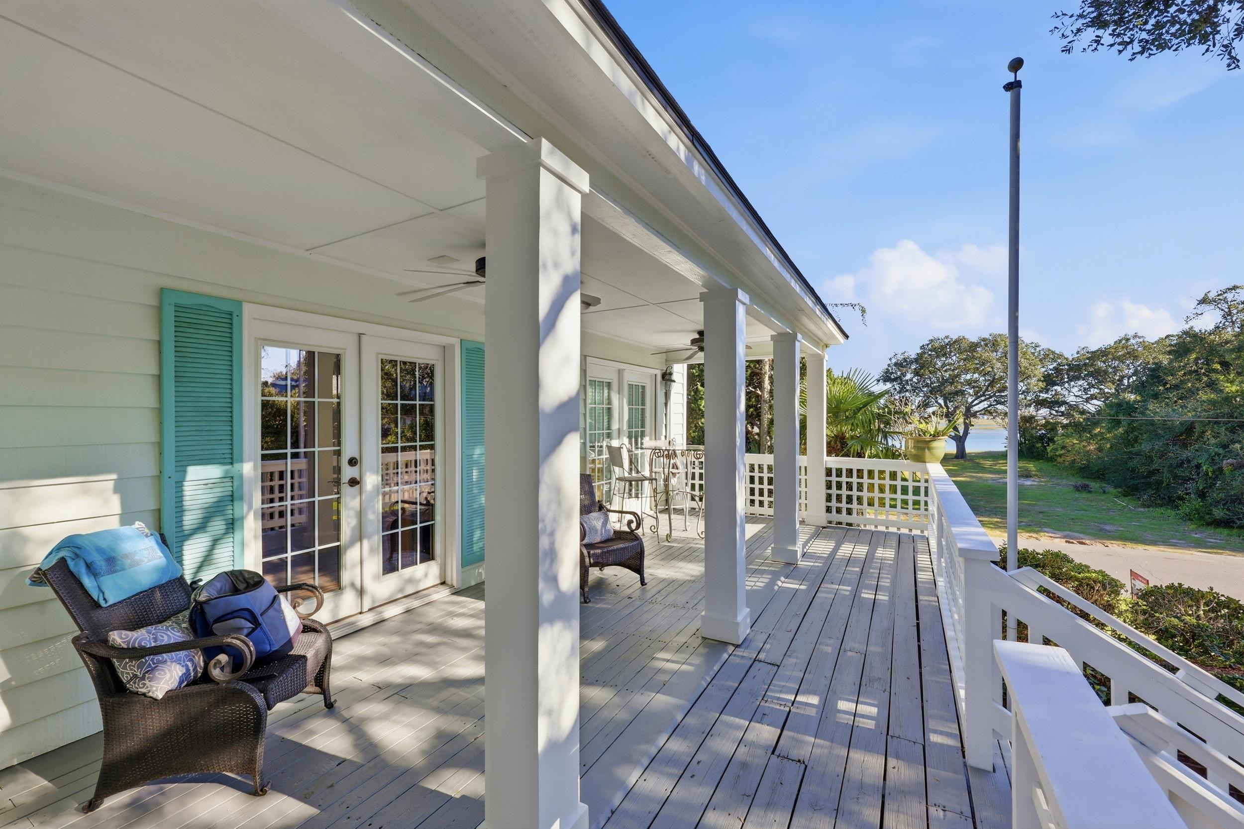 Photo 2 of Single family home for sale at 615 N Creekside Dr, Murrells Inlet, SC 29576 | MLS# 2625554 | Listing updated on 2026-10-21