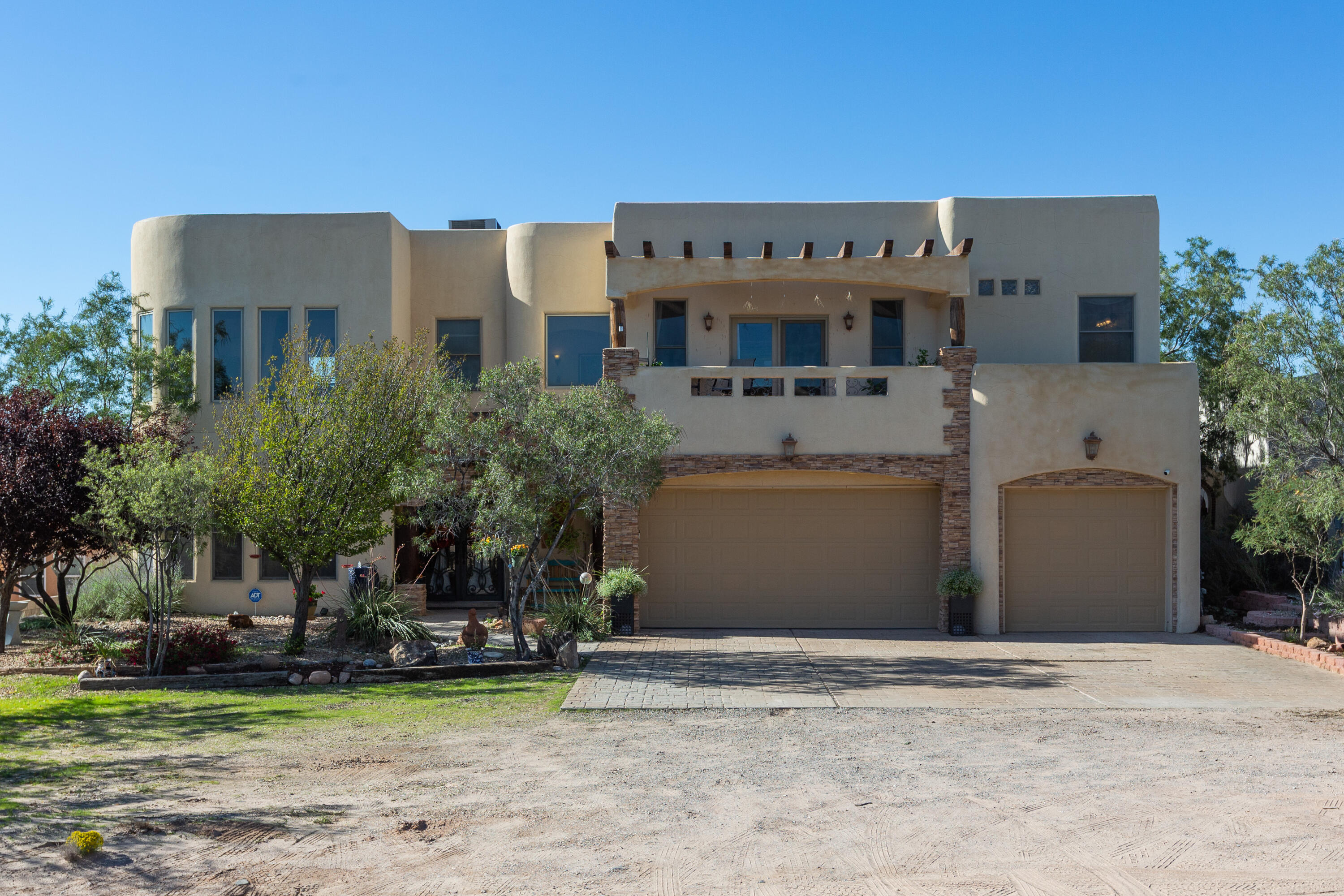Single family home for sale at 1261 Monterrey Rd NE, Rio Rancho, NM 87144 | MLS# 1112778