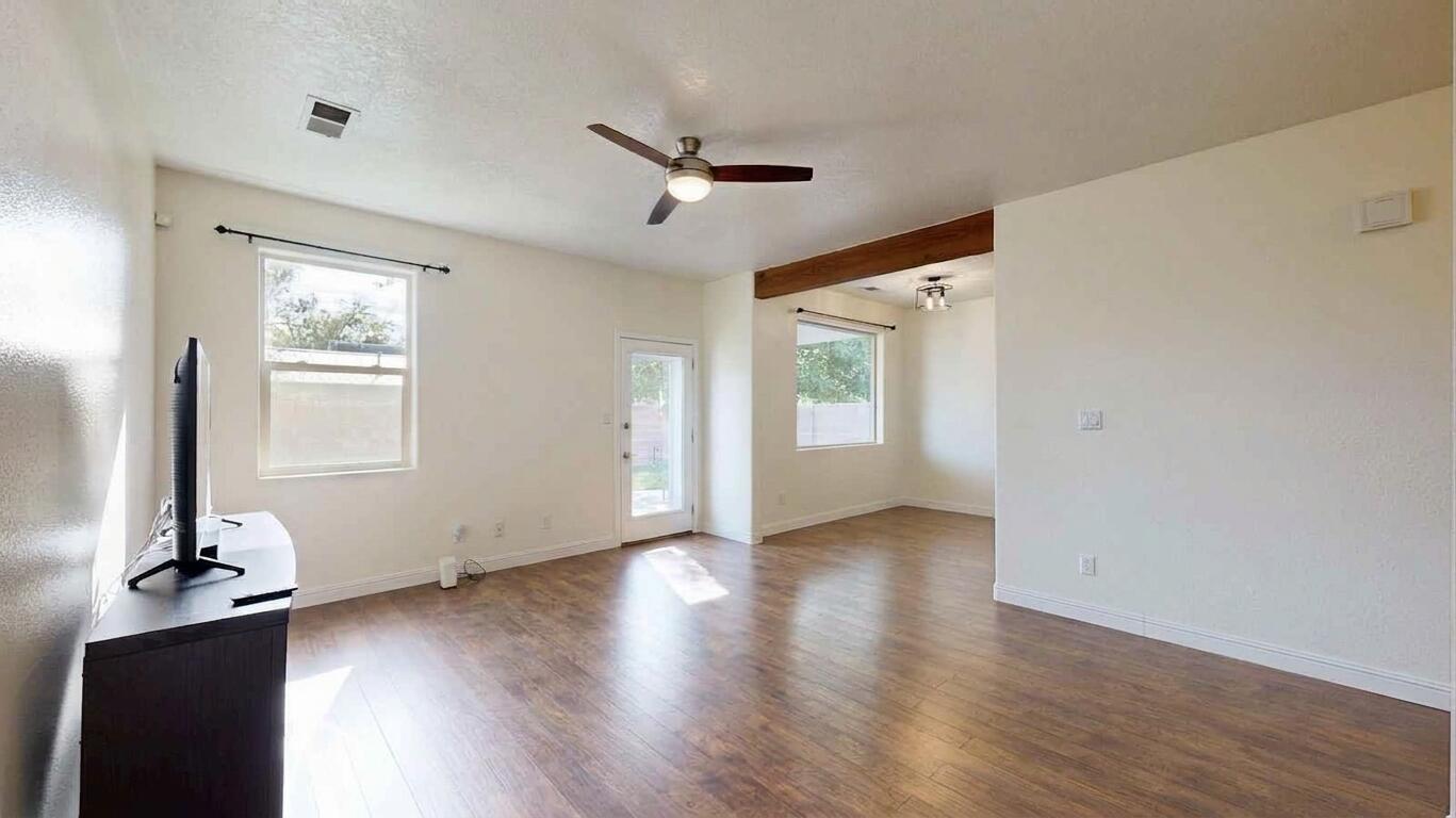 Photo 3 of Townhouse for sale at 4828 Sun Cvs Rd NE, Albuquerque, NM 87110 | MLS# 1112835 | Listing updated on 2026-10-25