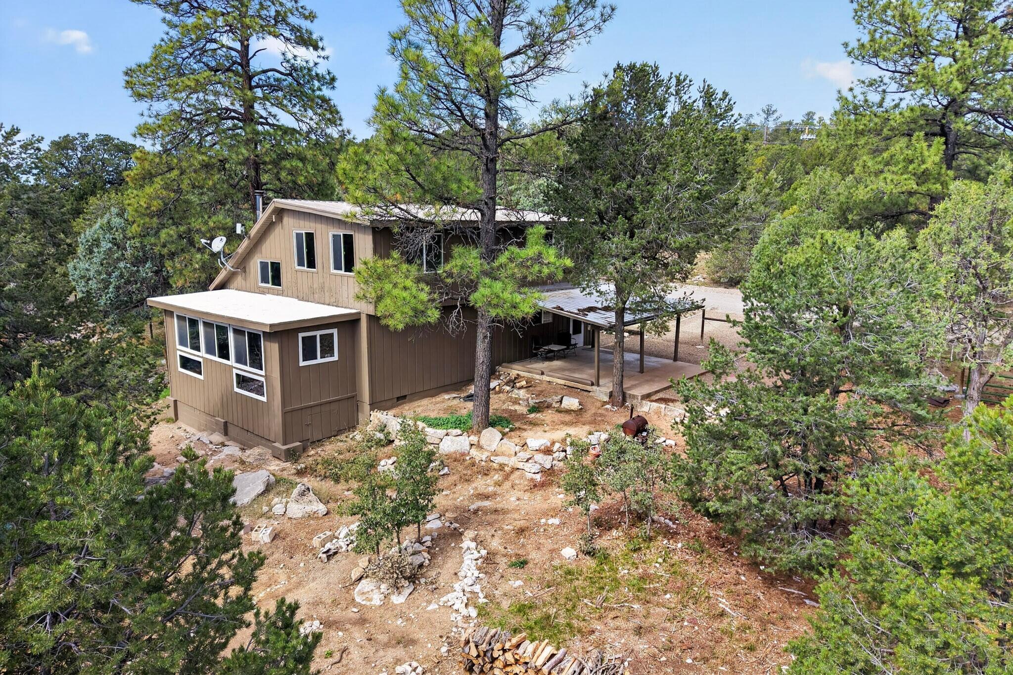 Photo 3 of Sale Pending at 16 Thunderbird Ln, Tijeras, NM 87059 | MLS# 1112818 | Listing updated on 2026-10-26