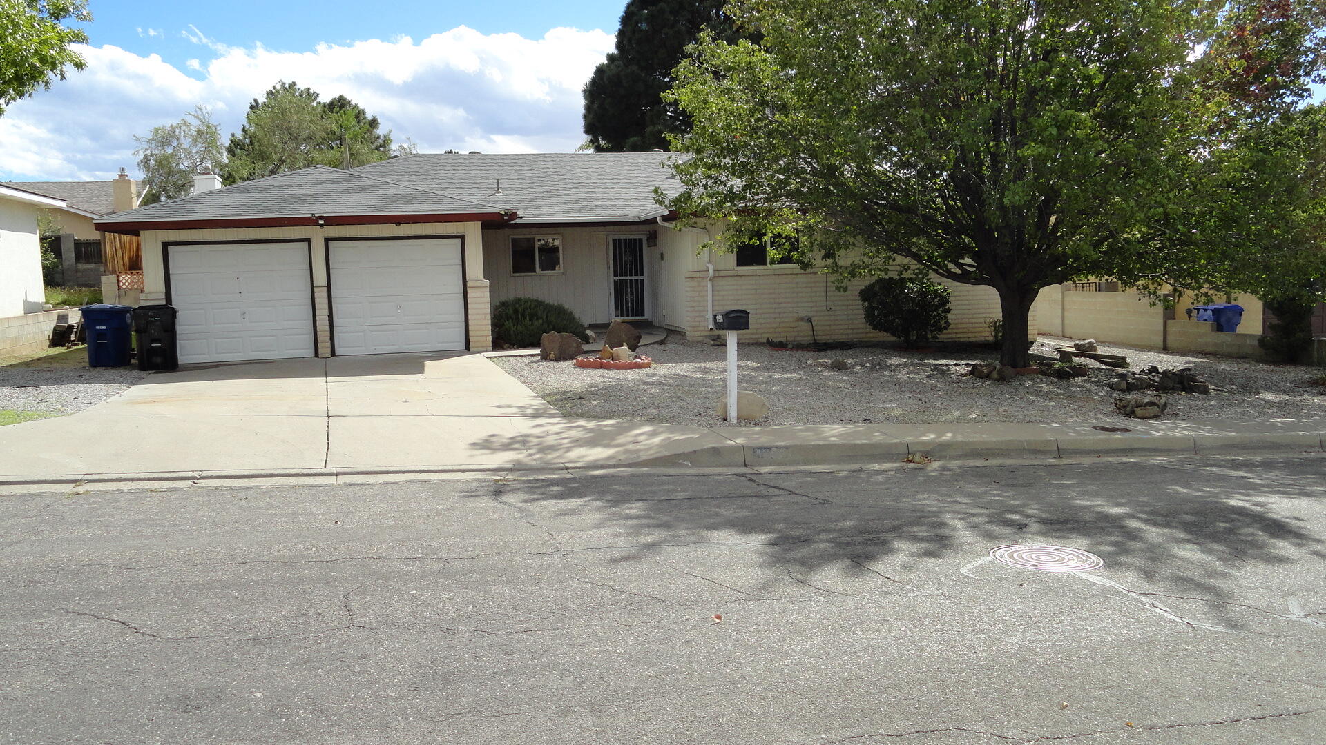 12508 Apache Place, Albuquerque NM 87112