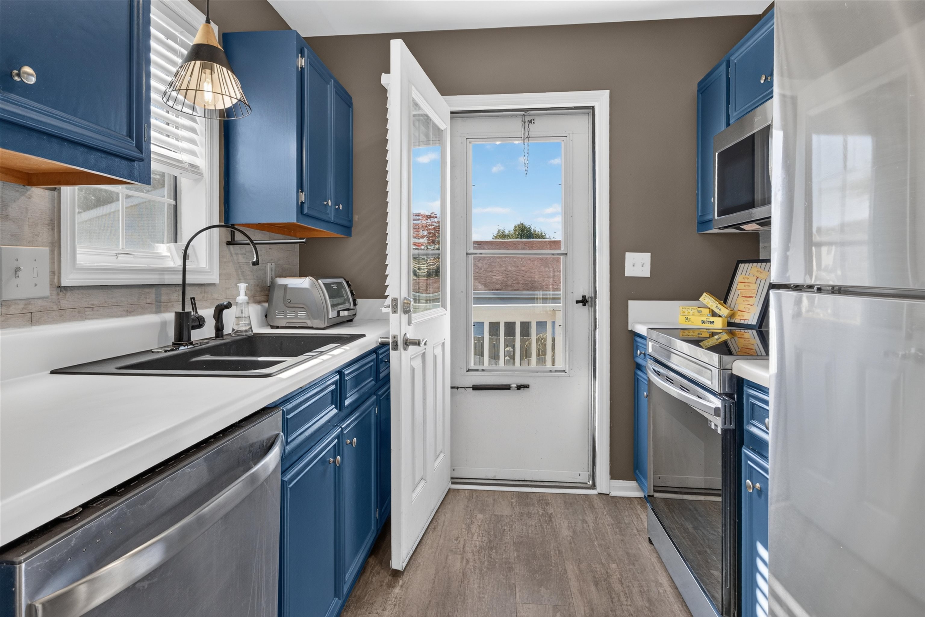 Photo 3 of Single family home for sale at 820 9th Avenue S, North Myrtle Beach, SC 29582 | MLS# 2626001 | Listing updated on 2026-10-25