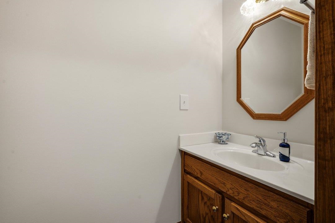 2626031 | Photo 25