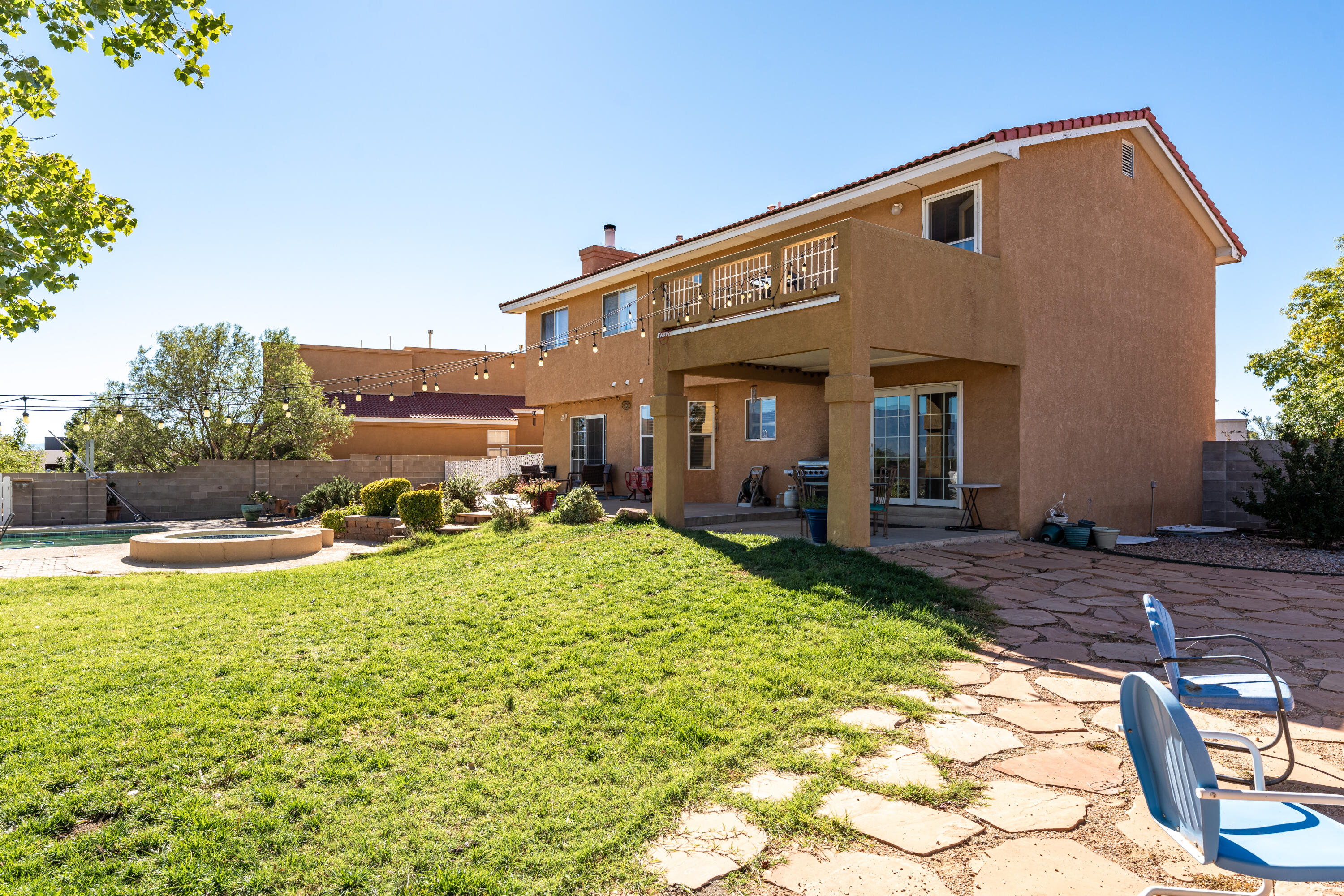 Photo 3 of Single family home for sale at 6101 Thunderbird Cir NW, Albuquerque, NM 87120 | MLS# 1113098 | Listing updated on 2026-10-31