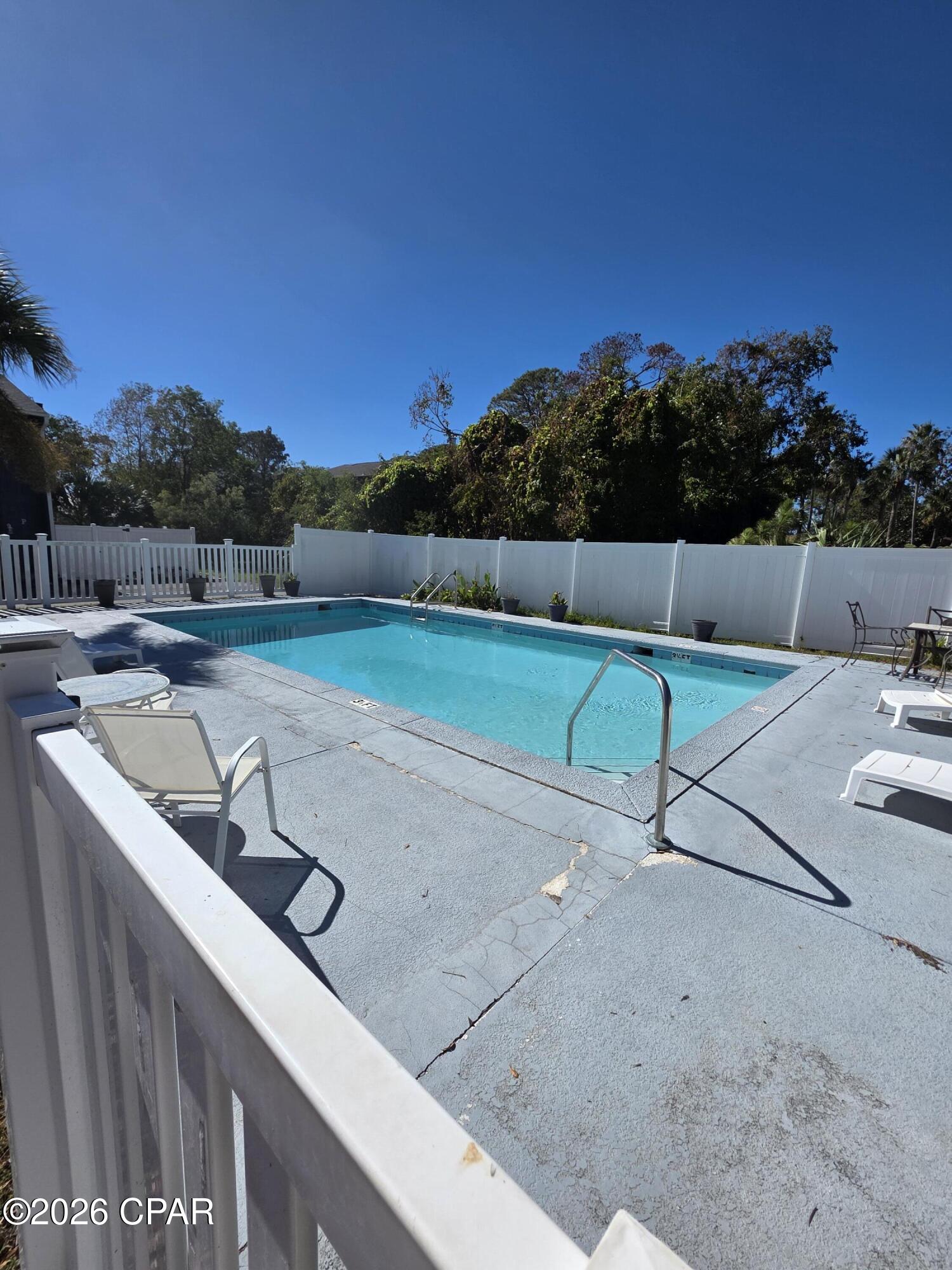 Listing Photo 1 - Condo for sale in building located at 7125 N Lagoon Dr, Panama City Beach, FL 32408 - Unit #H